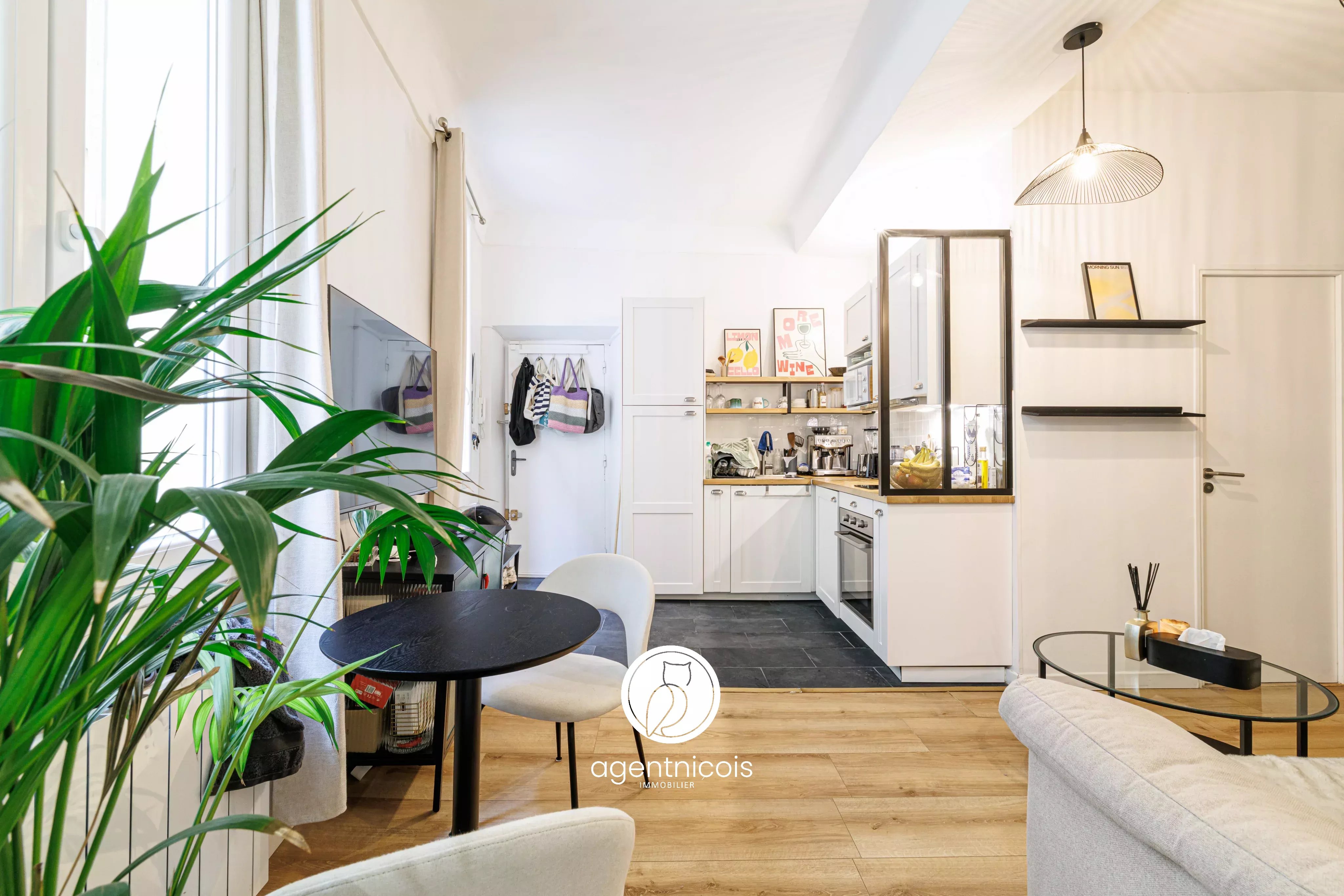 Agence immobilière de 