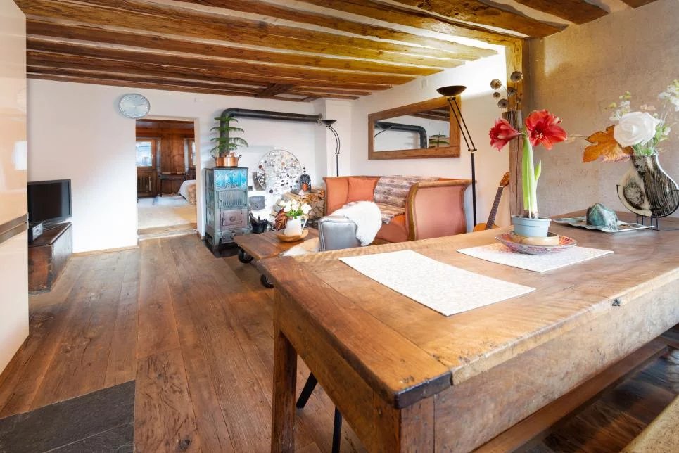 Chalet traditionel de 3 appartements