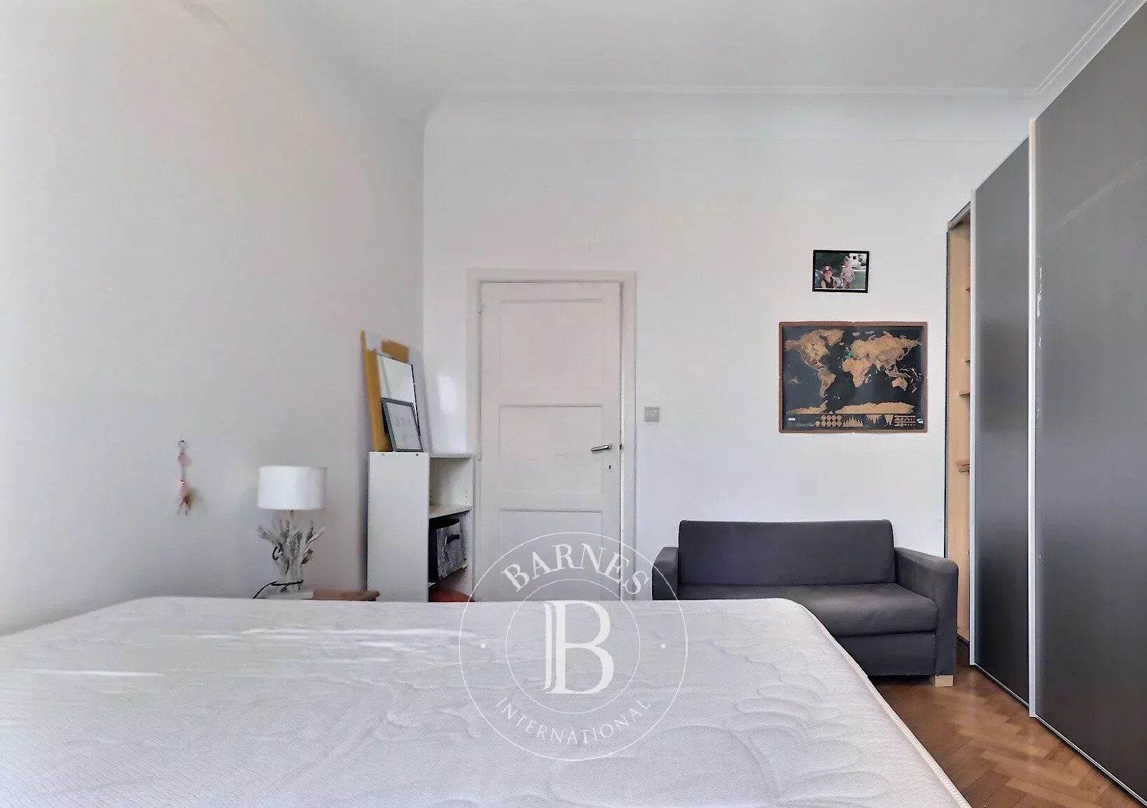 Daire Saint-Gilles - picture 9