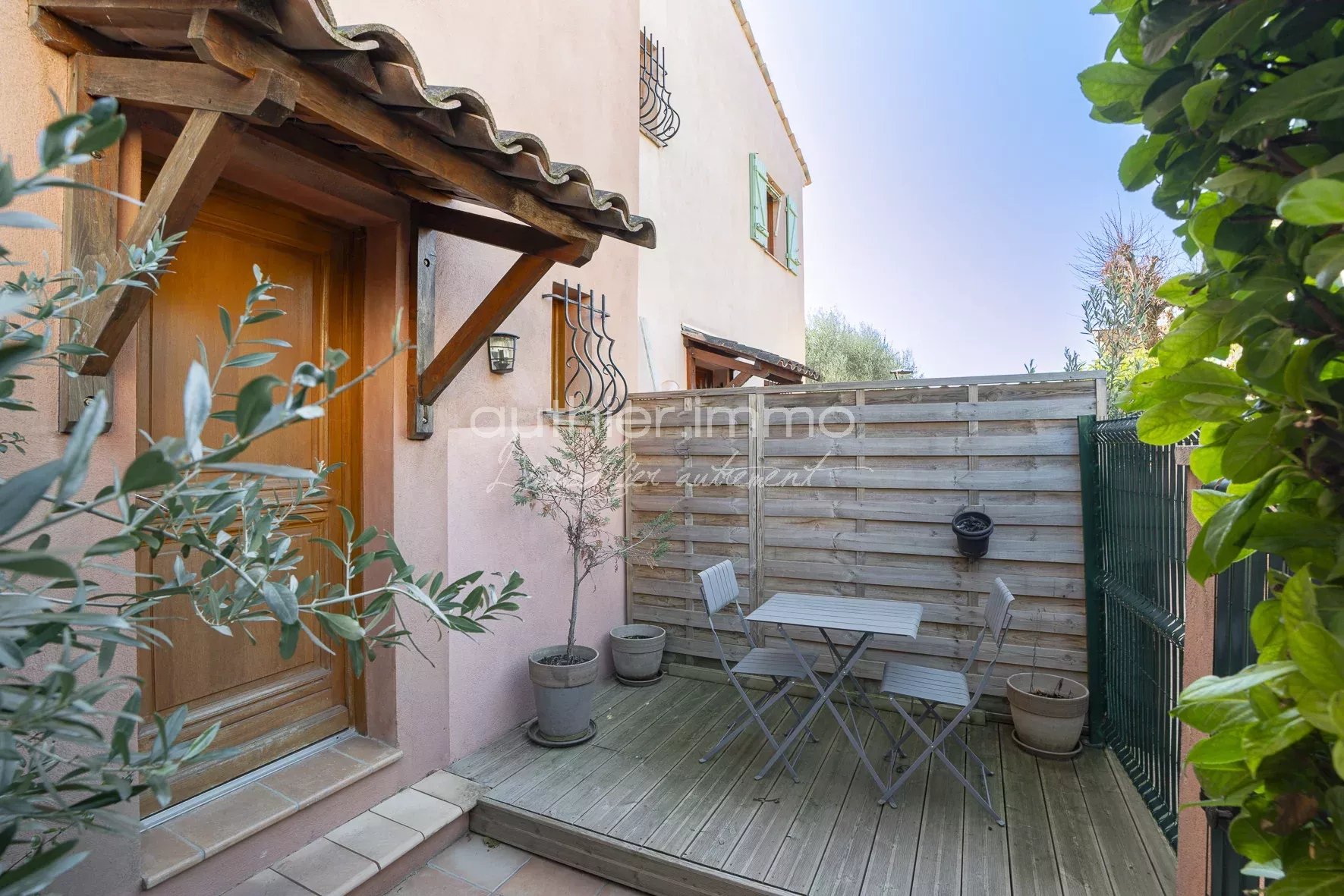 Agence immobilière de 