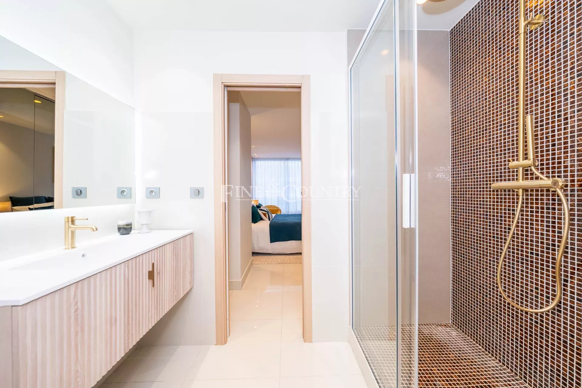 Photo of Apartment for sale in the Grand Hotel, Cannes