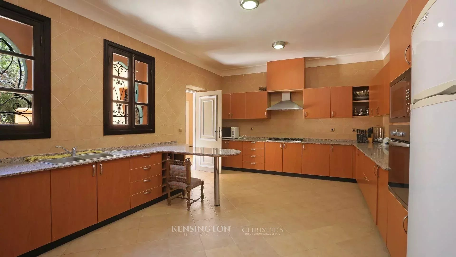 4 Bedroom Villa/Townhouse's Image 27