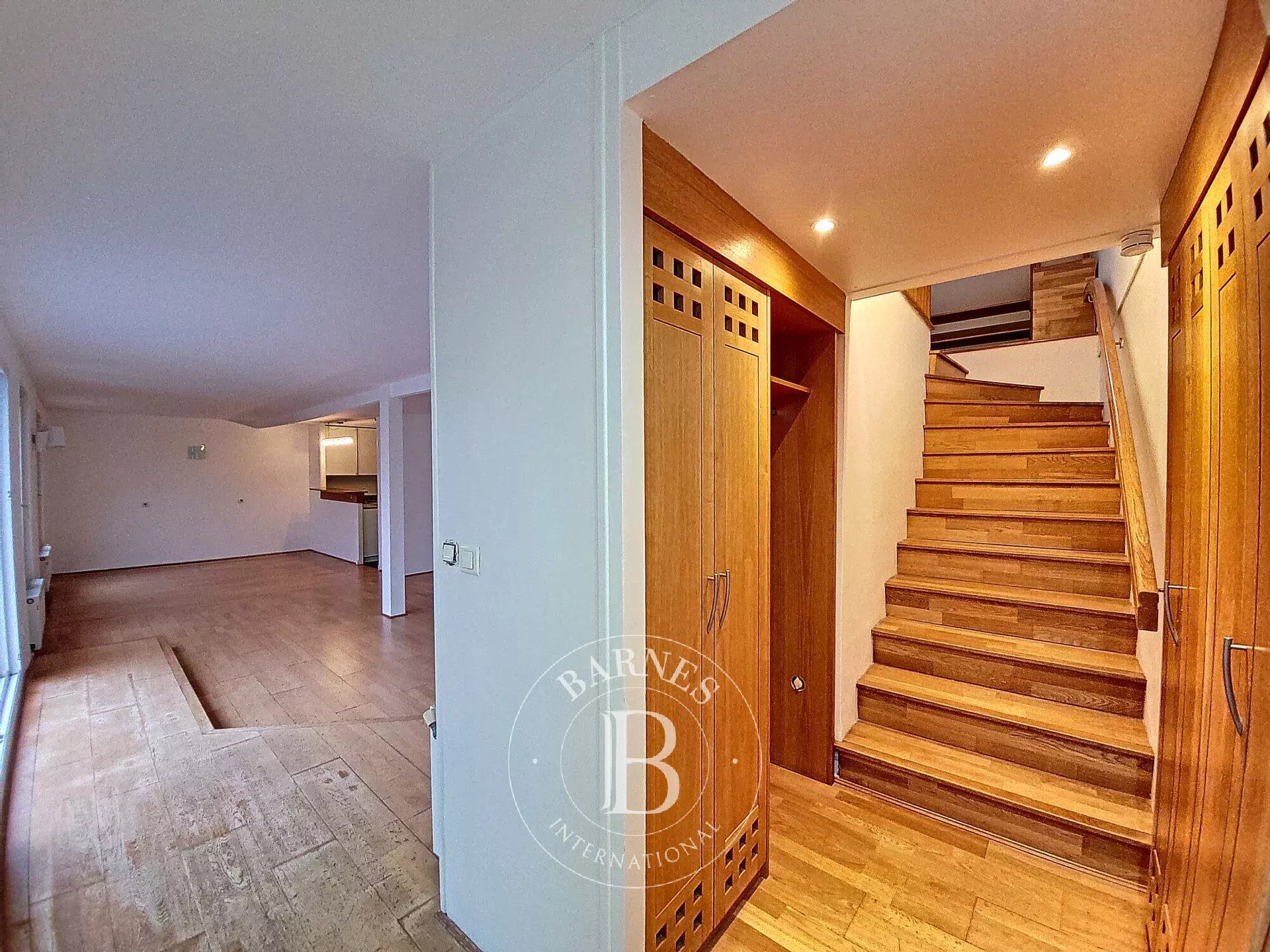Paris  - Apartment 3 Bedrooms - picture 13