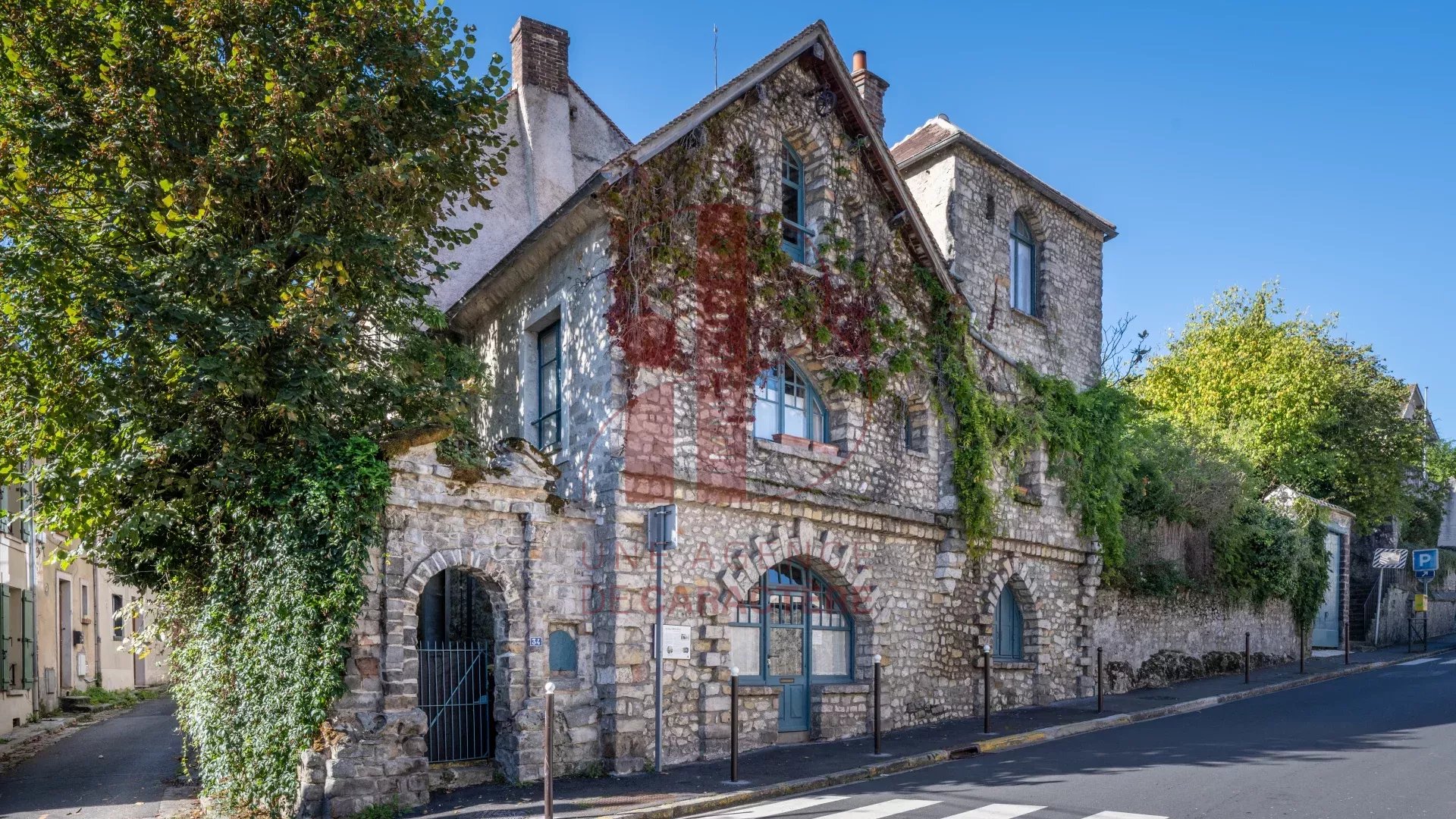 Sale House Montigny-sur-Loing