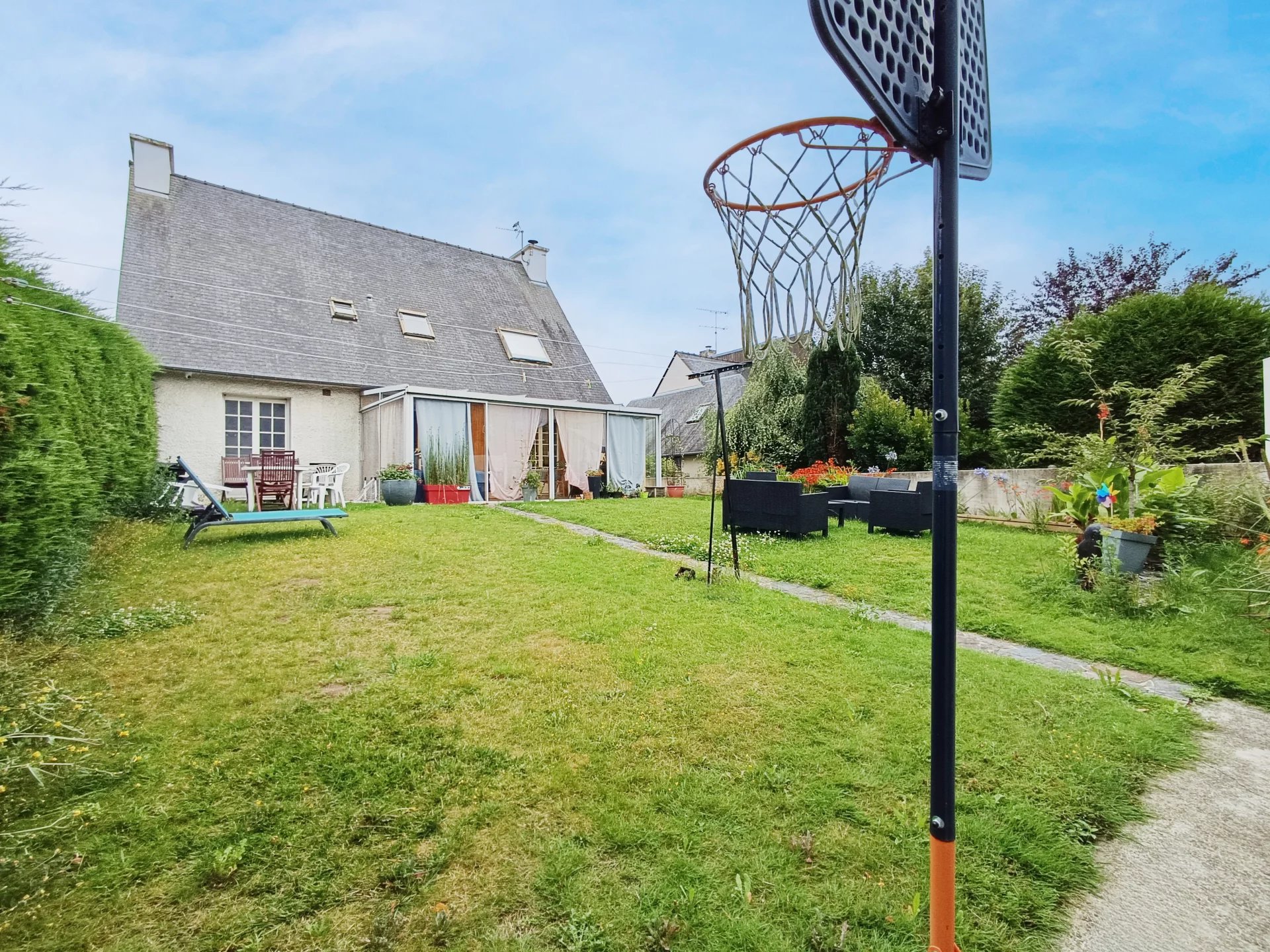Agence immobilière de SARL IMMO EN COTE D'EMERAUDE