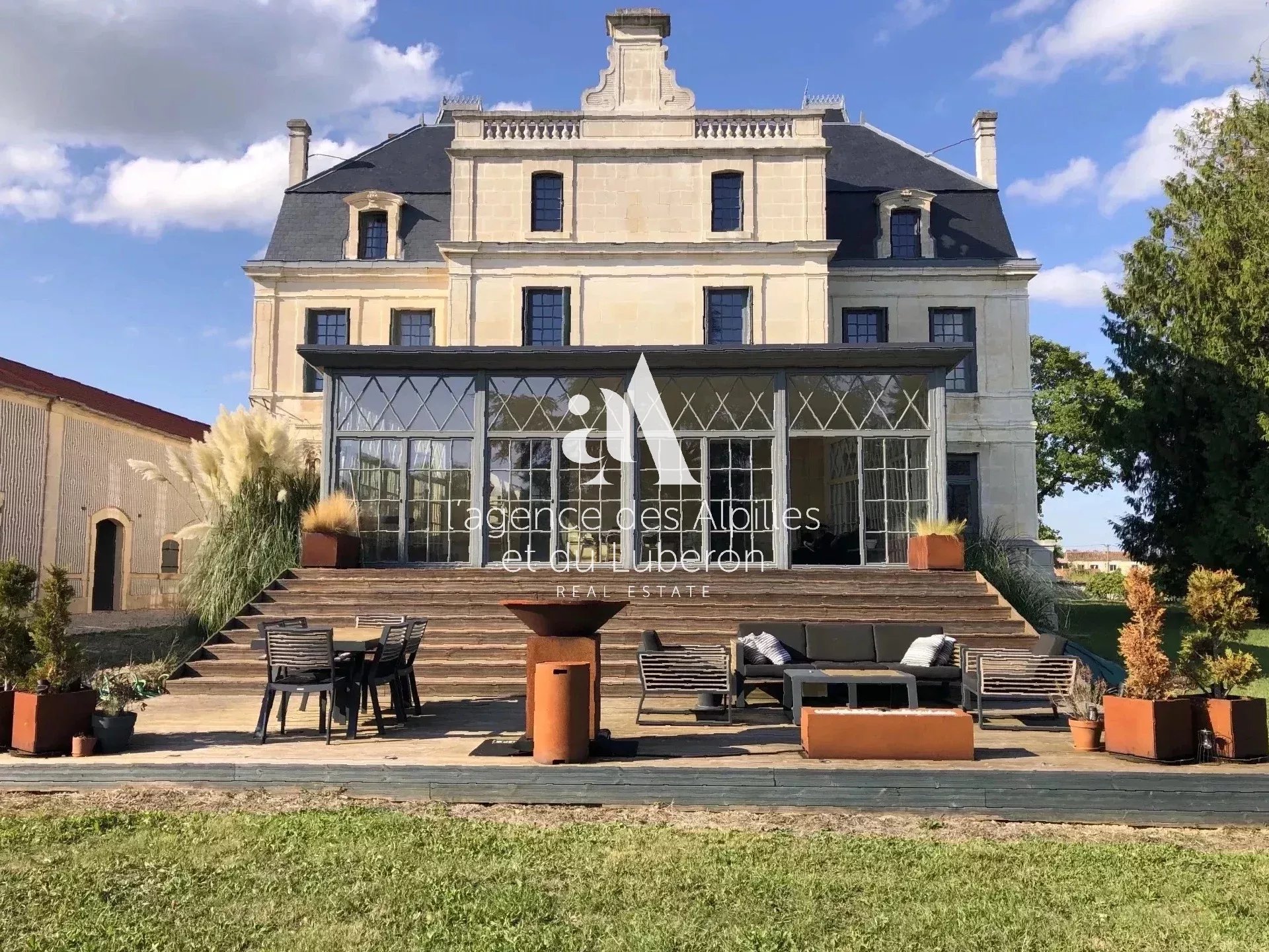 à vendre maison Bourg Charente terrasse