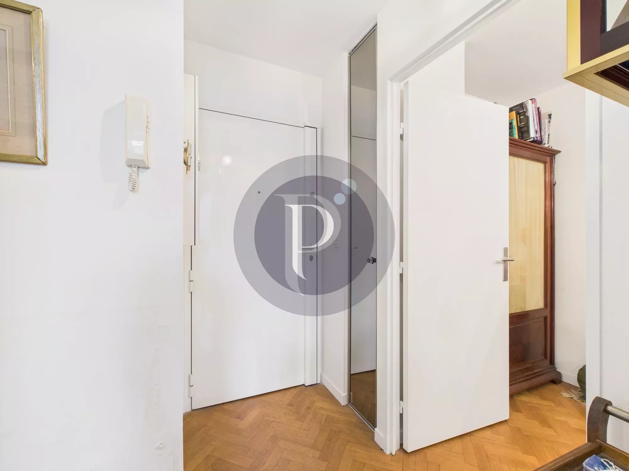 vente-appartement-2-pieces-paris-15eme-86002967