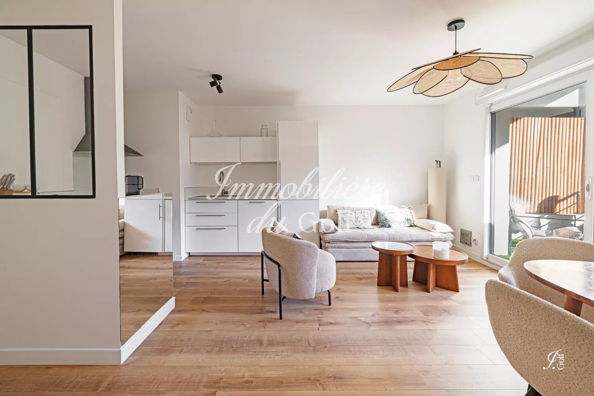 LE PAISIBLE - Appartement T3 de 59m2 - Terrasse - Box (sus) - 13011 LES CAMOINS