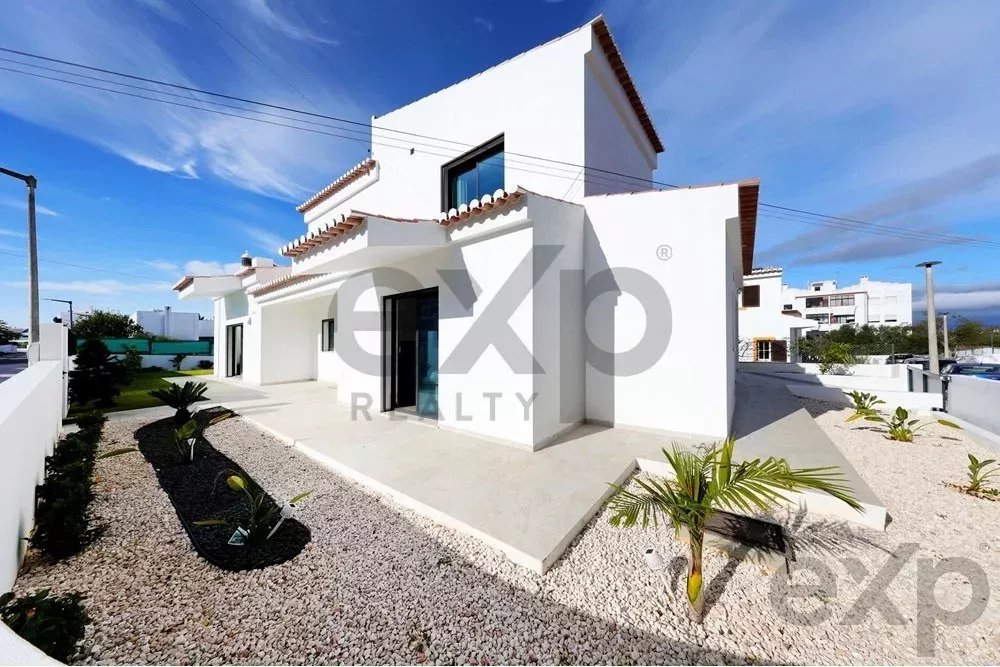 New T4 villa 5 min from Beach. 85948859 image 37