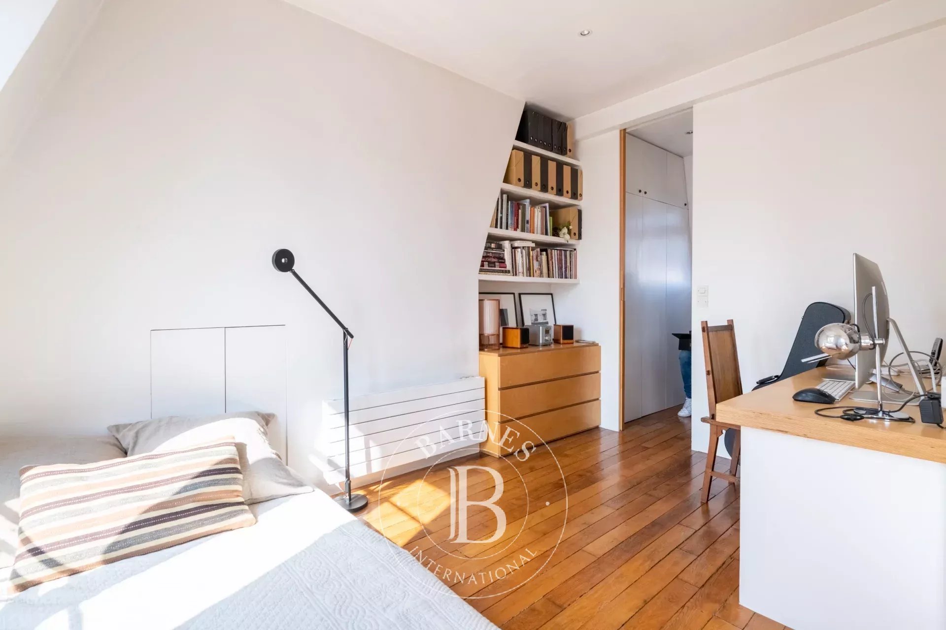 Daire Paris 4ème - picture 24