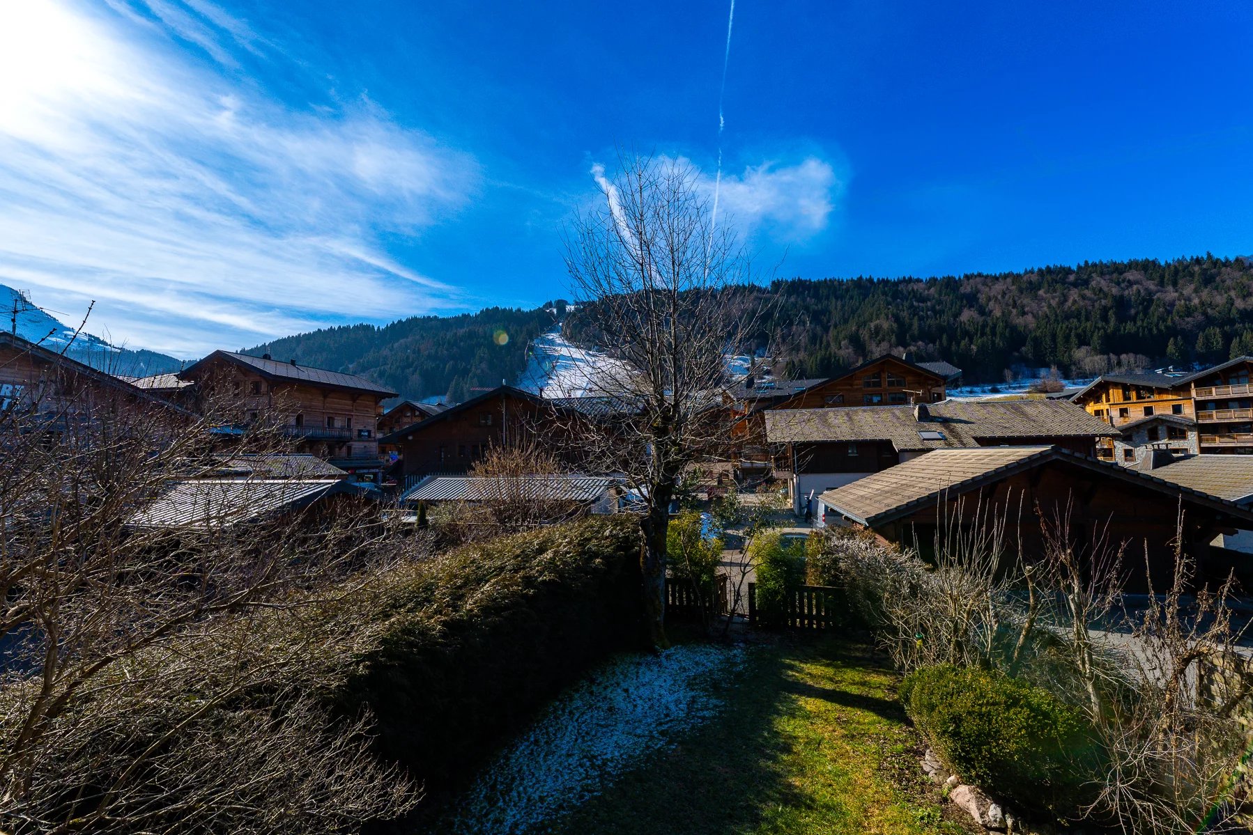Photo of MORZINE - A renovation project in the hyper-centre of Morzine, steps from the cable car