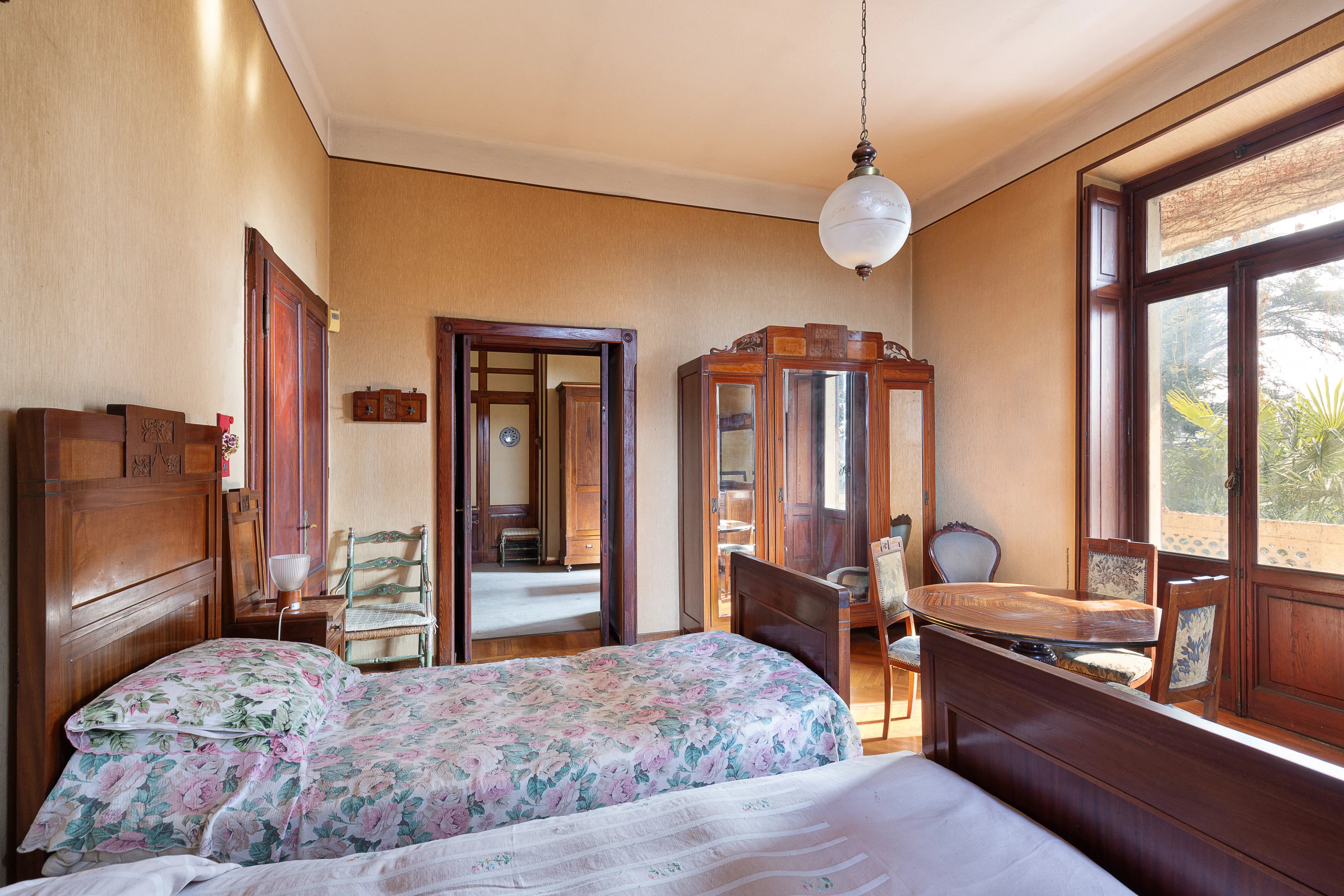 Exclusive Villa historique entourée d’un jardin privé luxuriant - picture 12 title=
