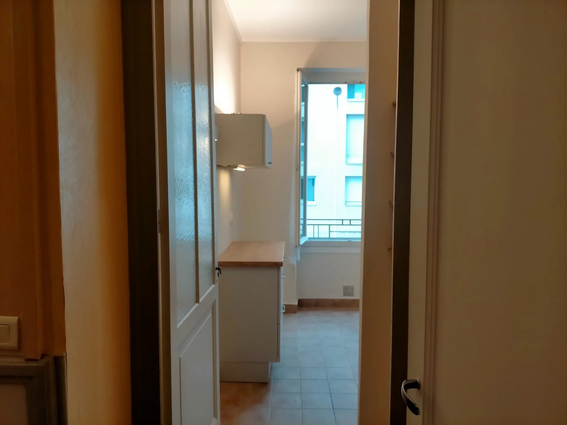 7152102 Location Lyon 7ème