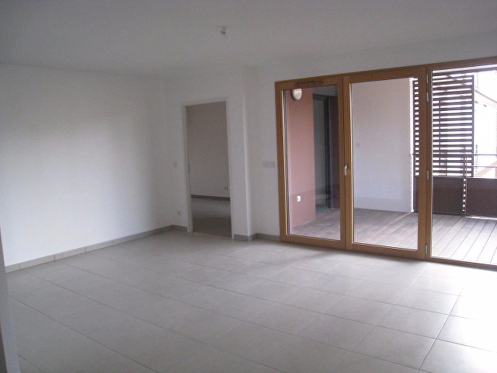 481374 Location Tassin-la-Demi-Lune