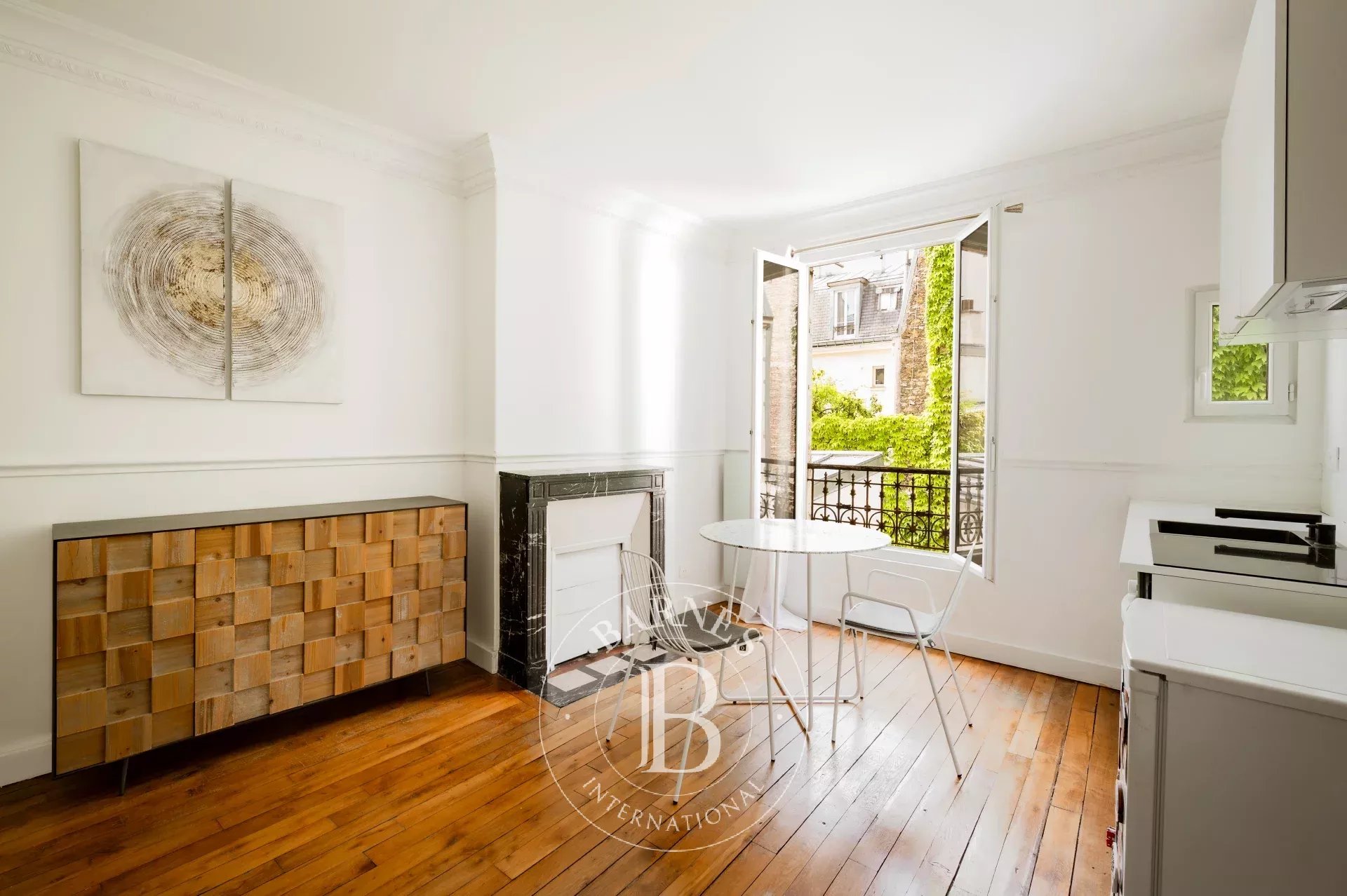 Paris  - Appartement 2 Pi&egrave;ces, 1 Chambre - picture 3