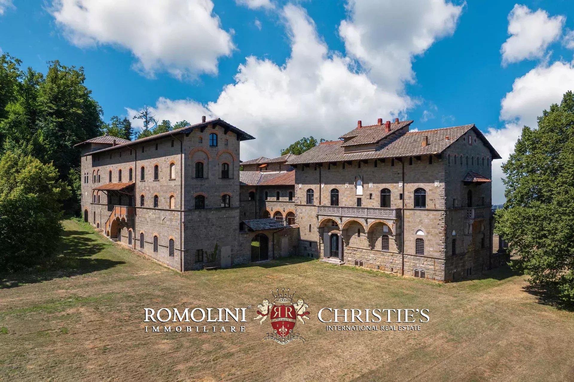 35 Bedroom Chateau's Image 9