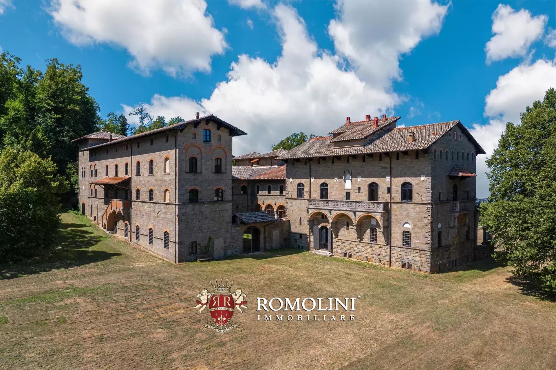 35 Bedroom Chateau's Image 9