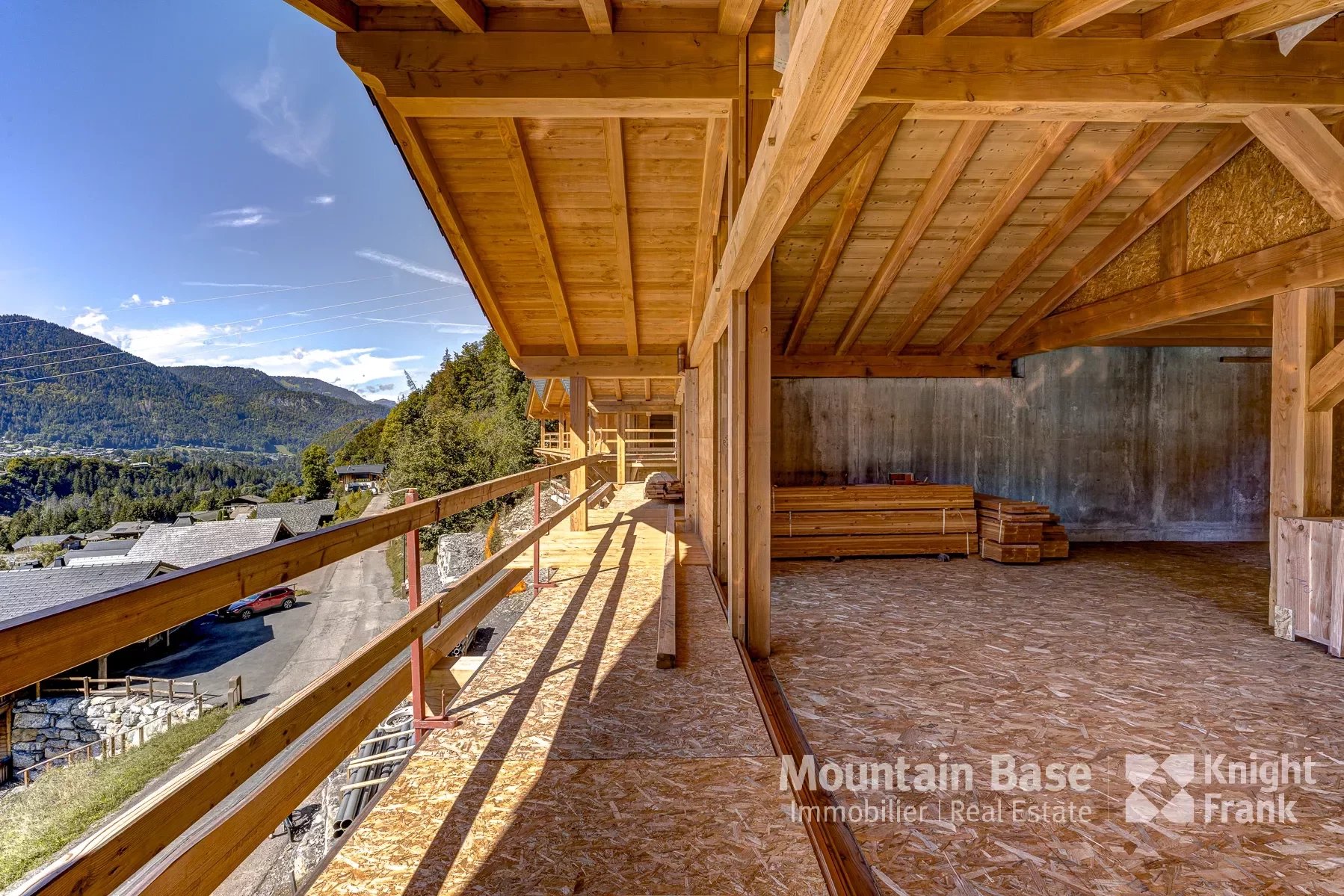 Photo of 5 bedroom new build chalet in Montriond