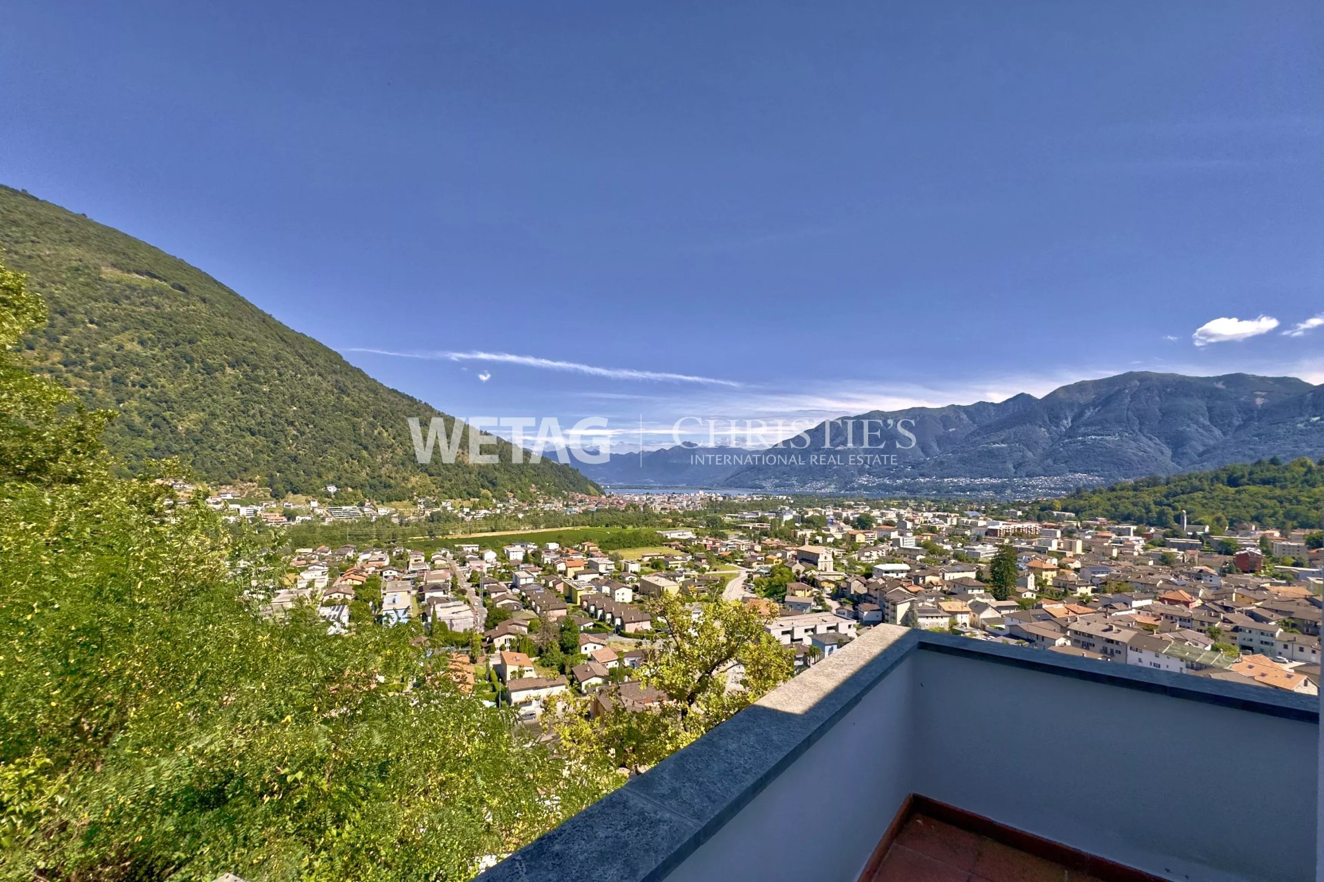 3 Bedroom Villa/Townhouse's Image 3