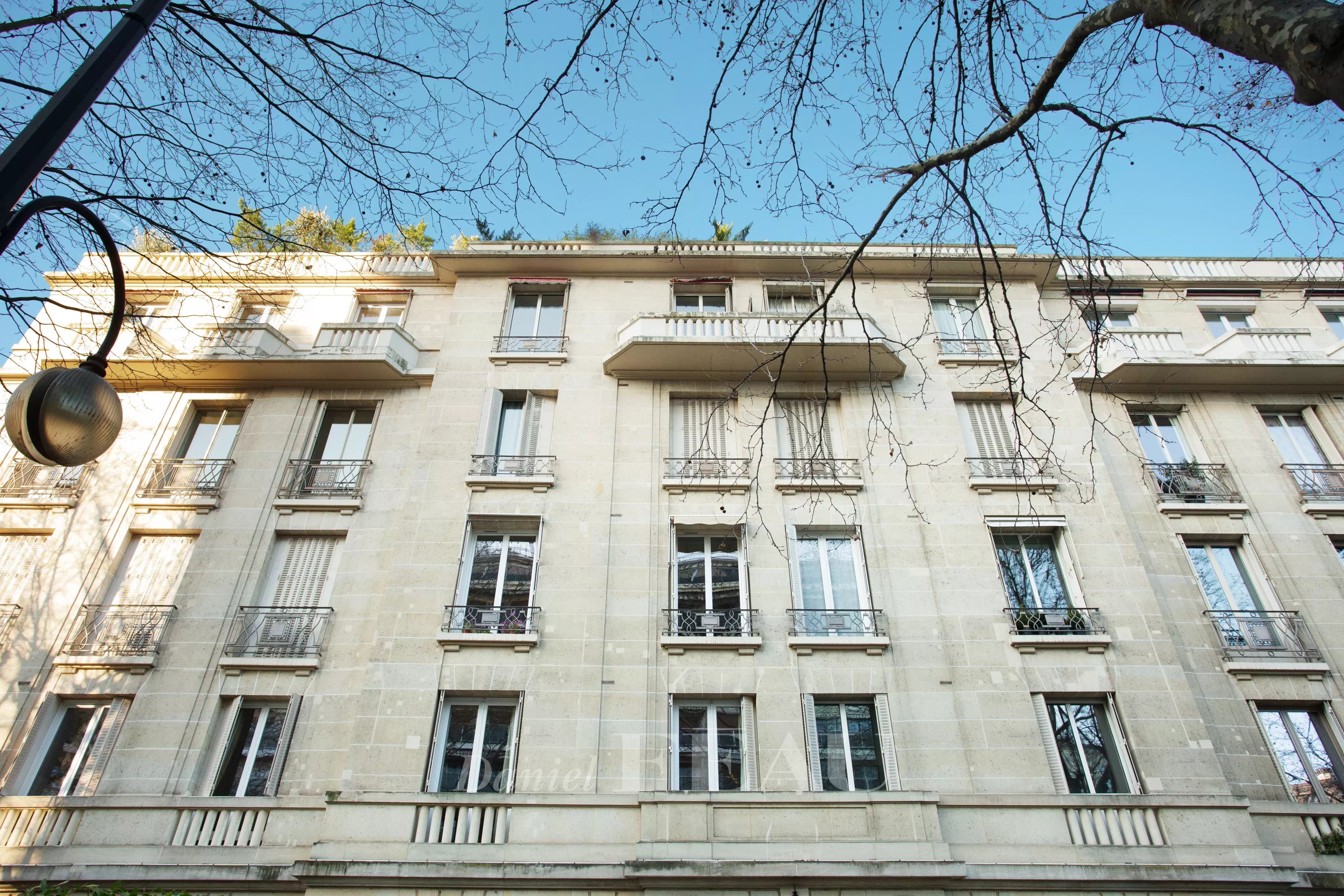 Rental Apartment Paris 16th