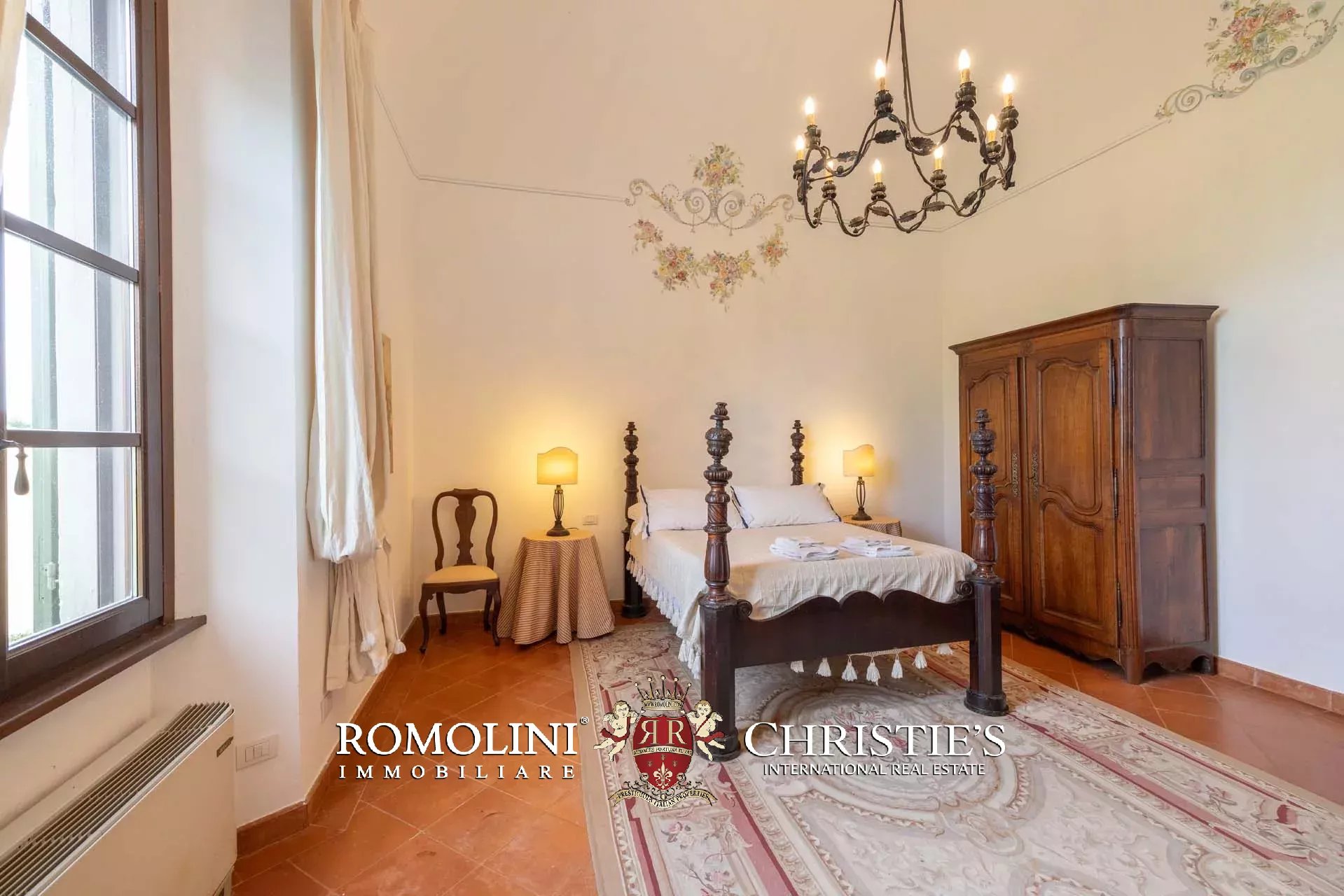 37 Bedroom Villa/Townhouse's Image 129