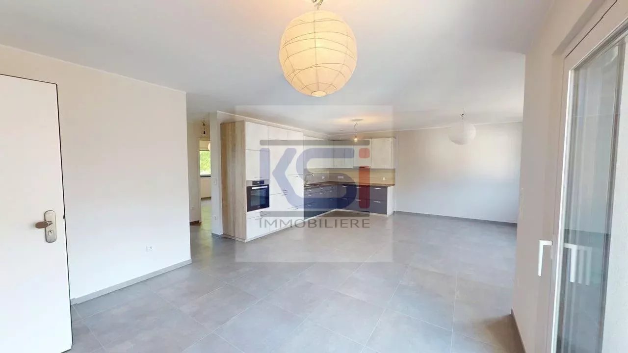 Appartement moderne à louer à Schieren
