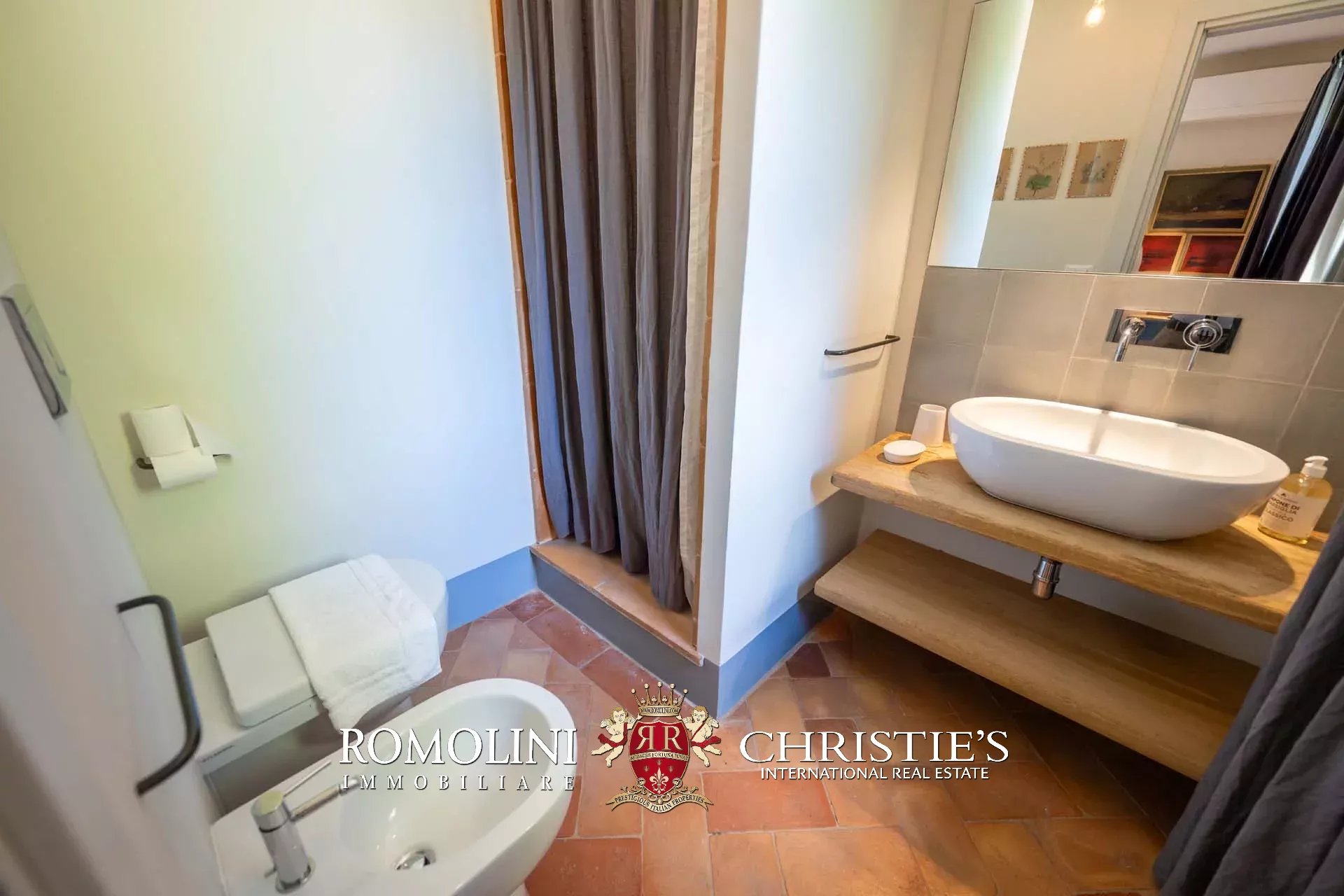 4 Bedroom Villa/Townhouse's Image 35