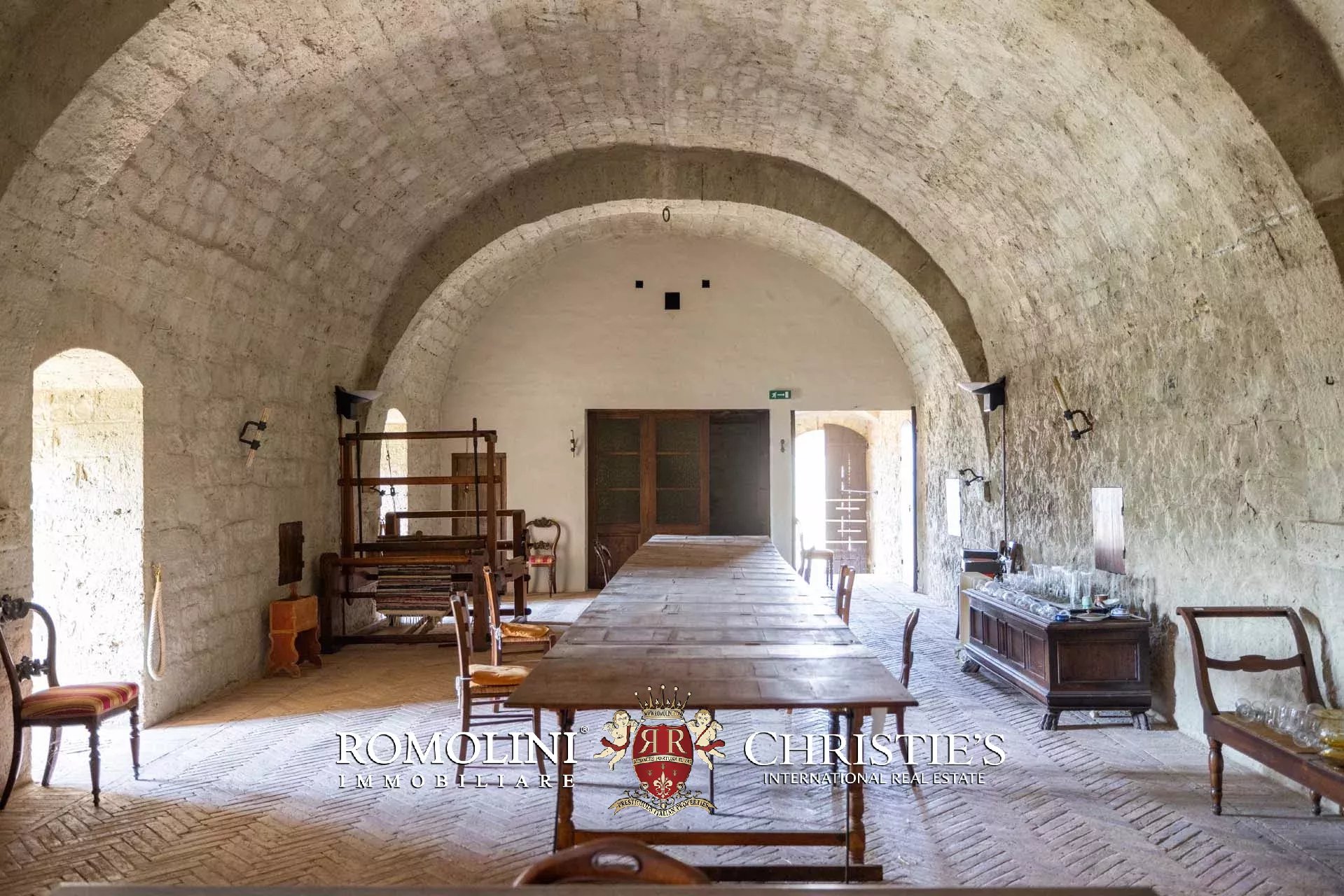 37 Bedroom Chateau's Image 22