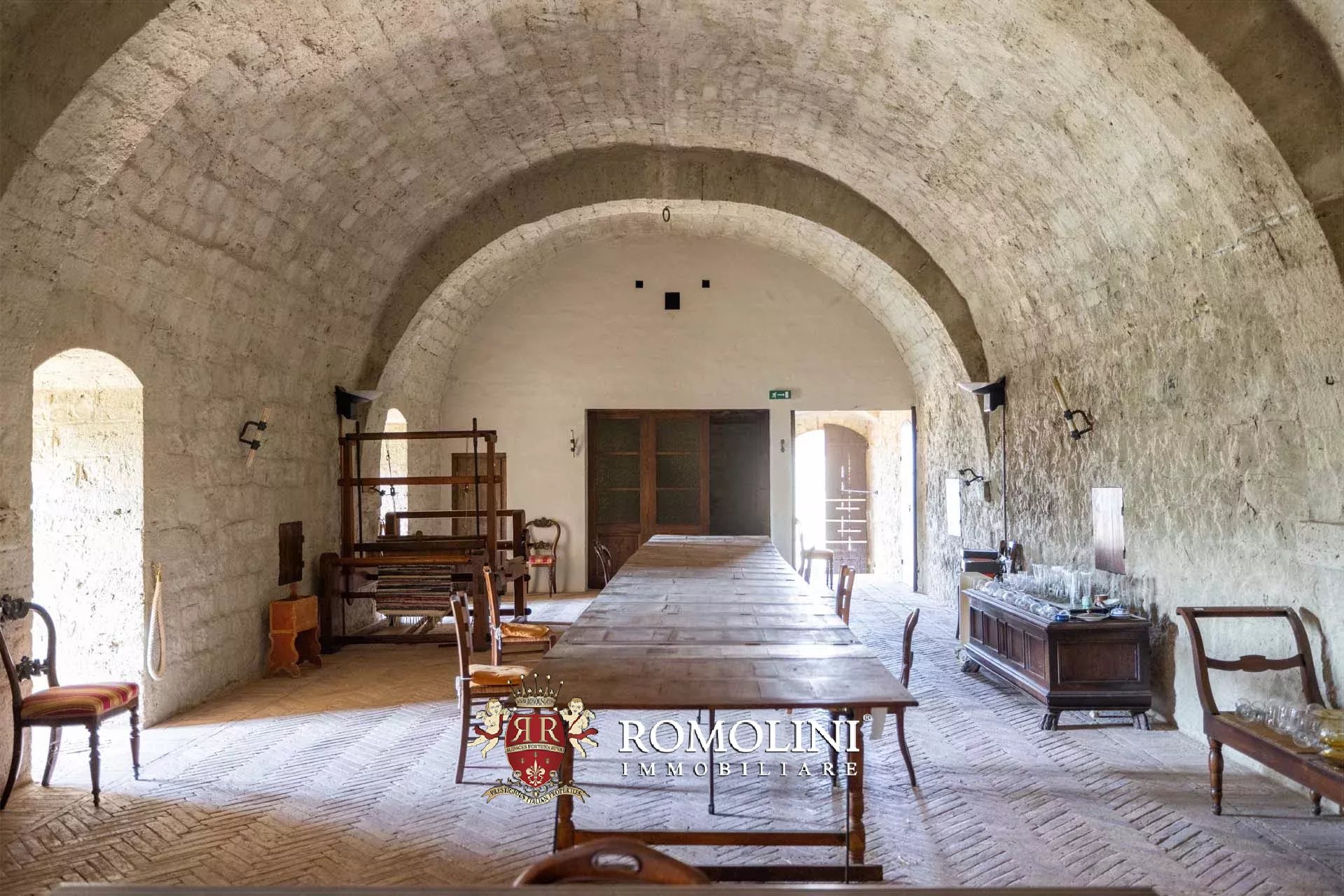 37 Bedroom Chateau's Image 22