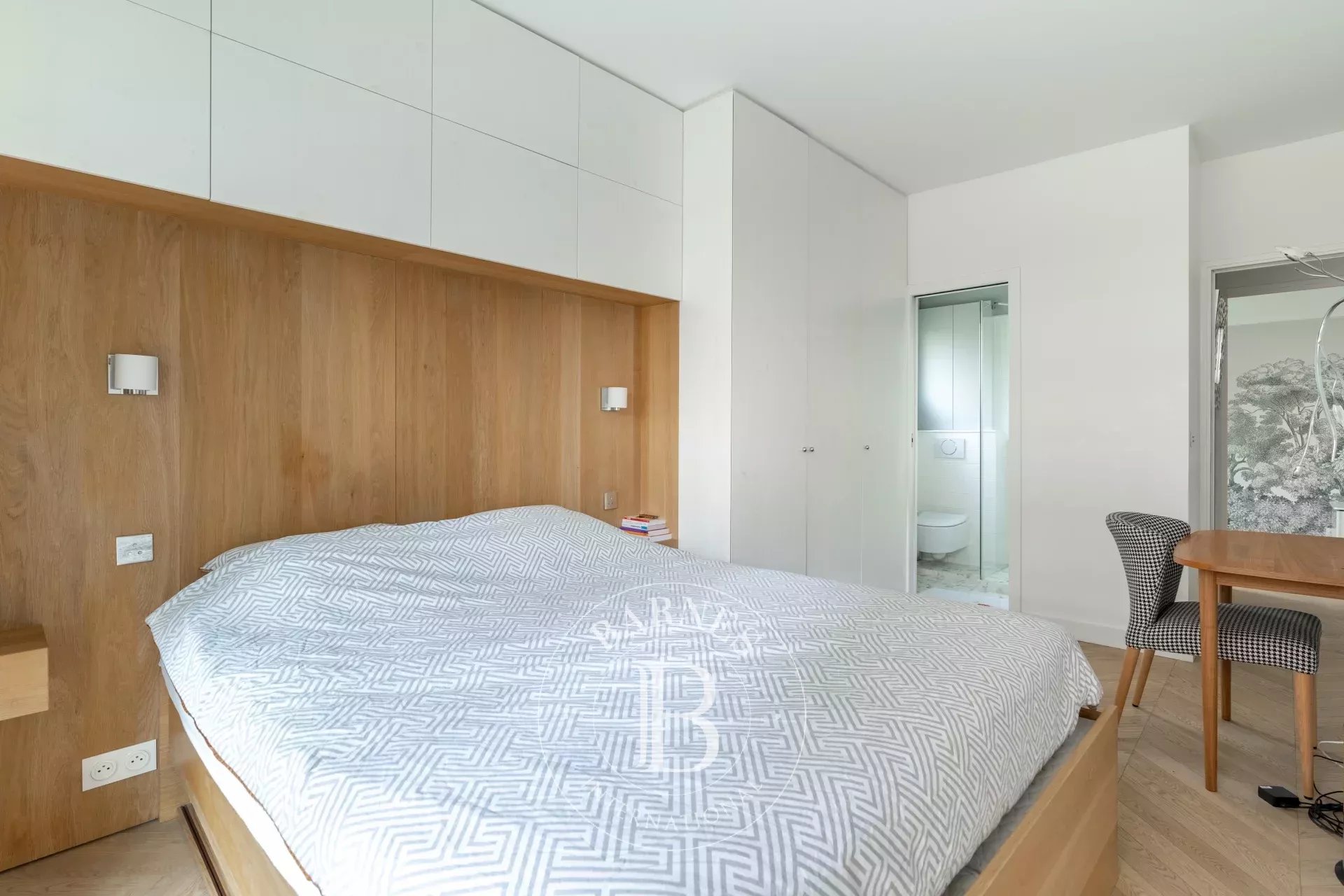 Квартира Neuilly-sur-Seine - picture 17