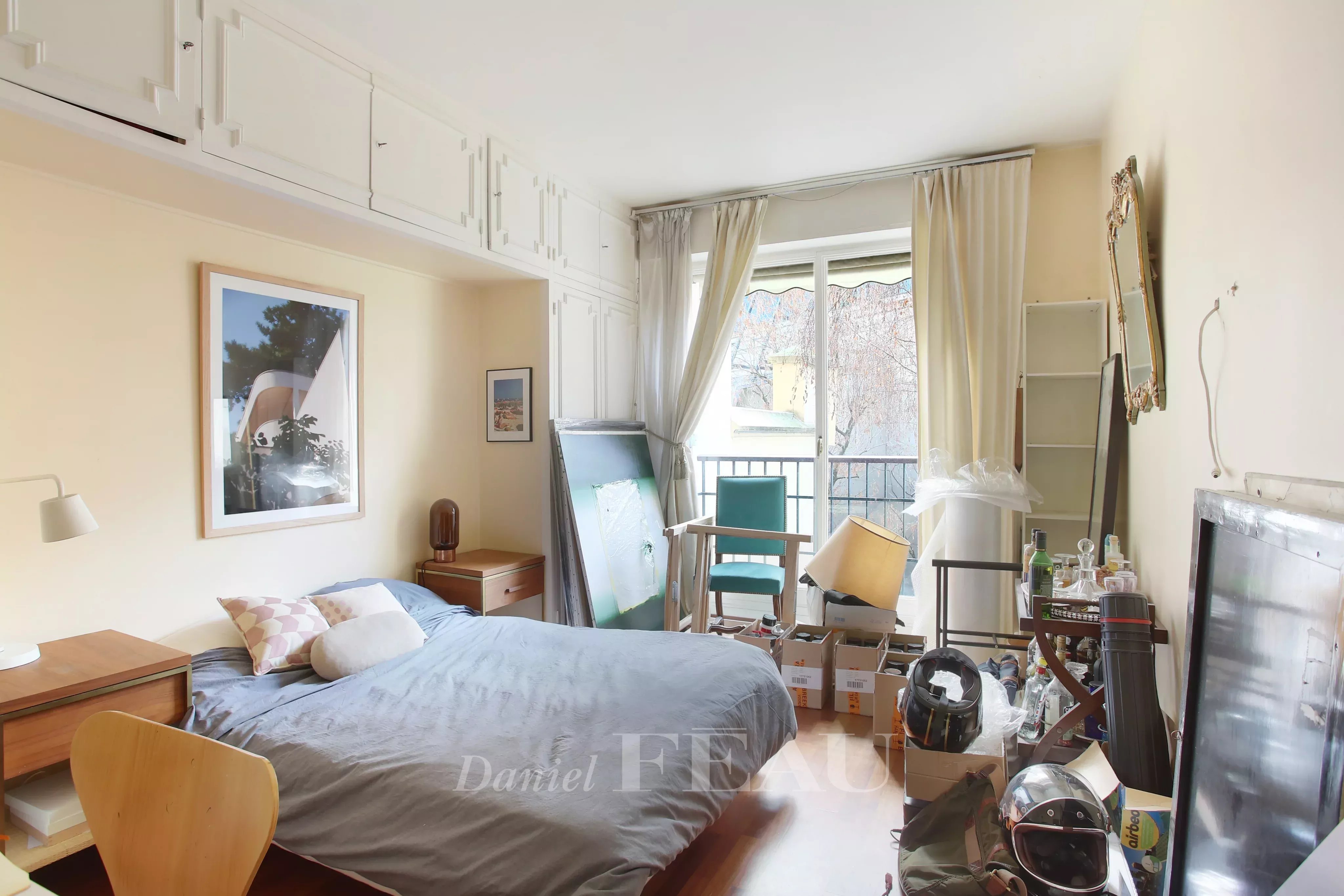 Sale Apartment Paris 16th