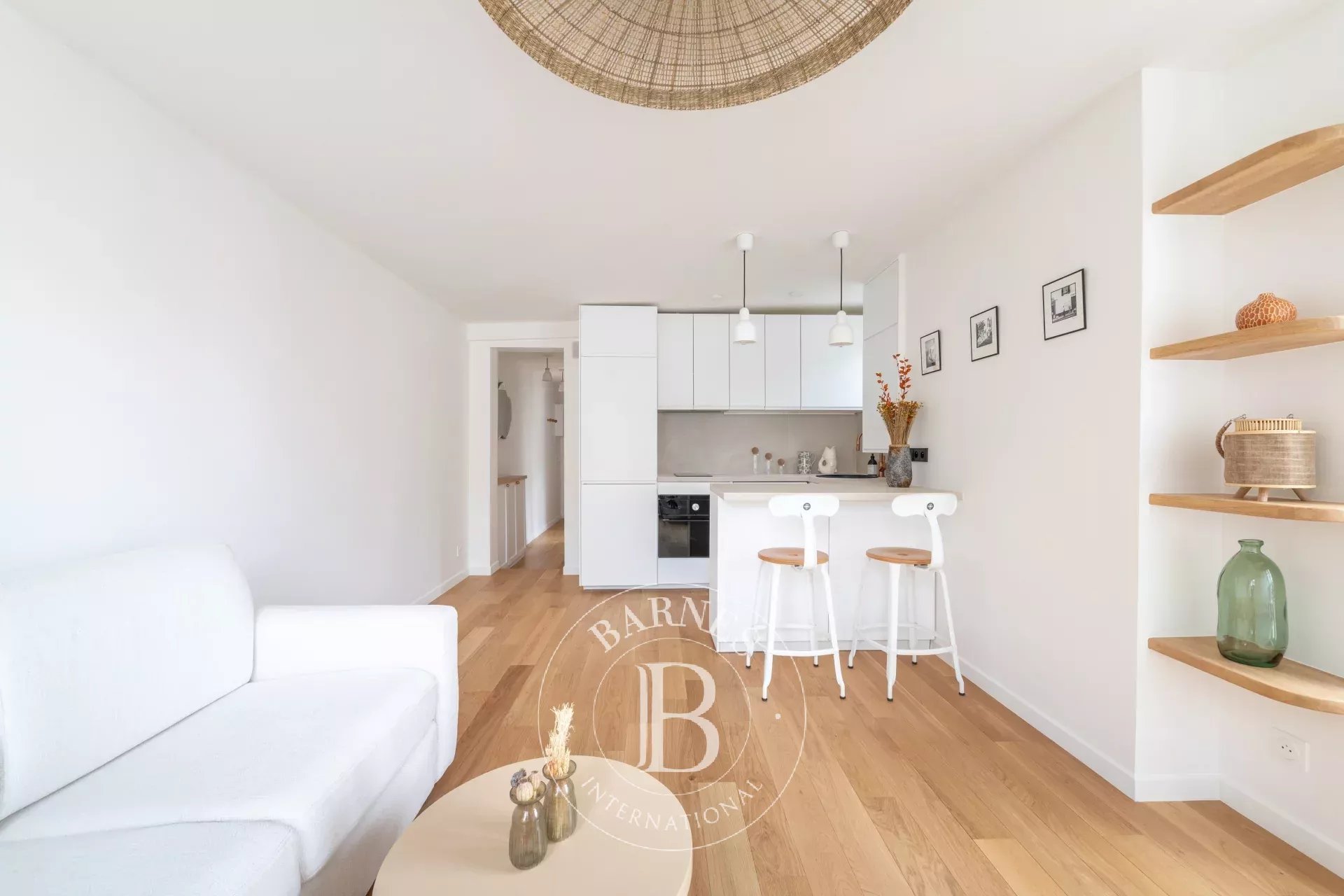 Daire Paris 3ème - picture 5