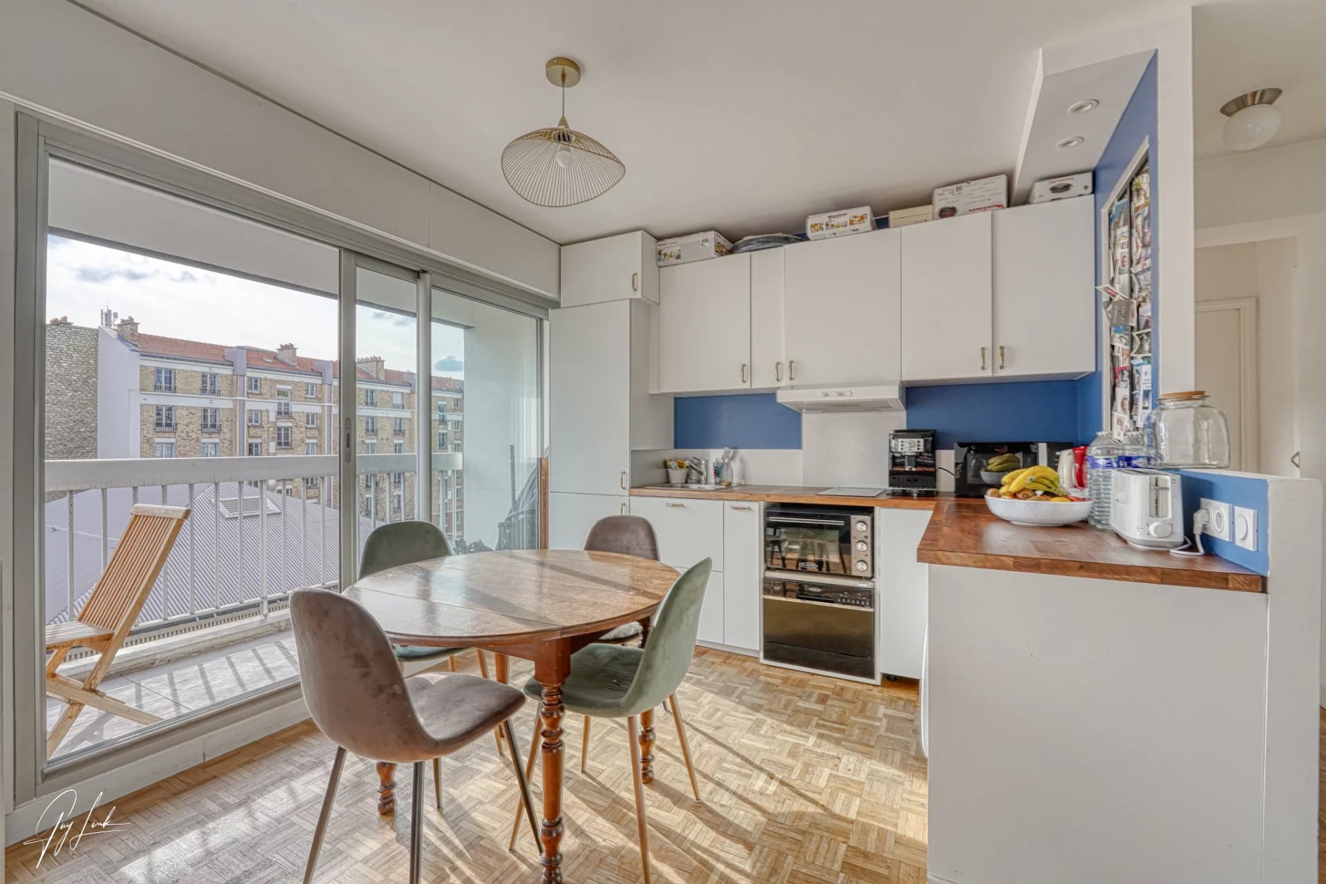 Appartement lumineux 47M2 avec balcon - Quartier commerçant - Paris XV