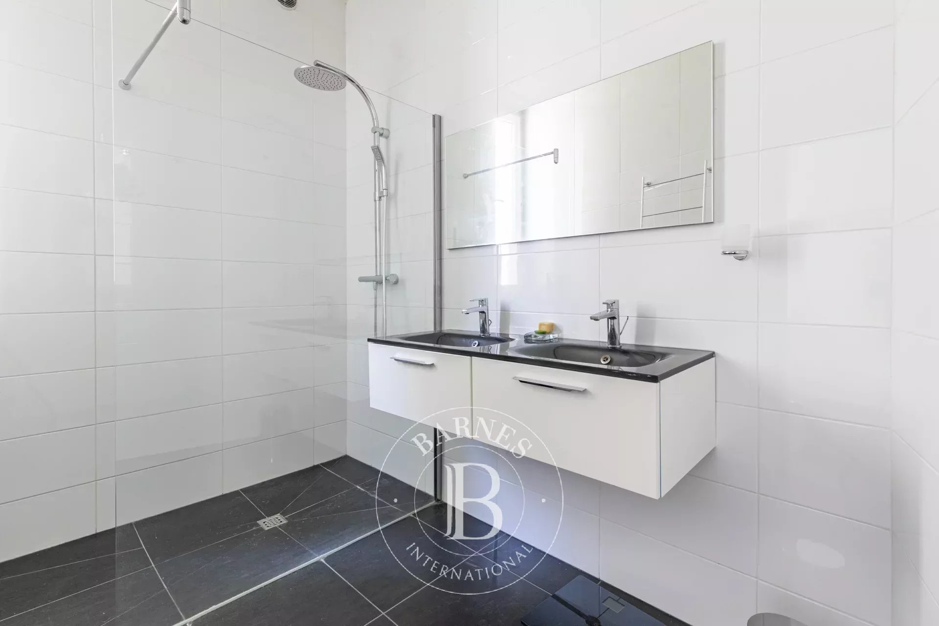 Daire Paris 6ème - picture 18