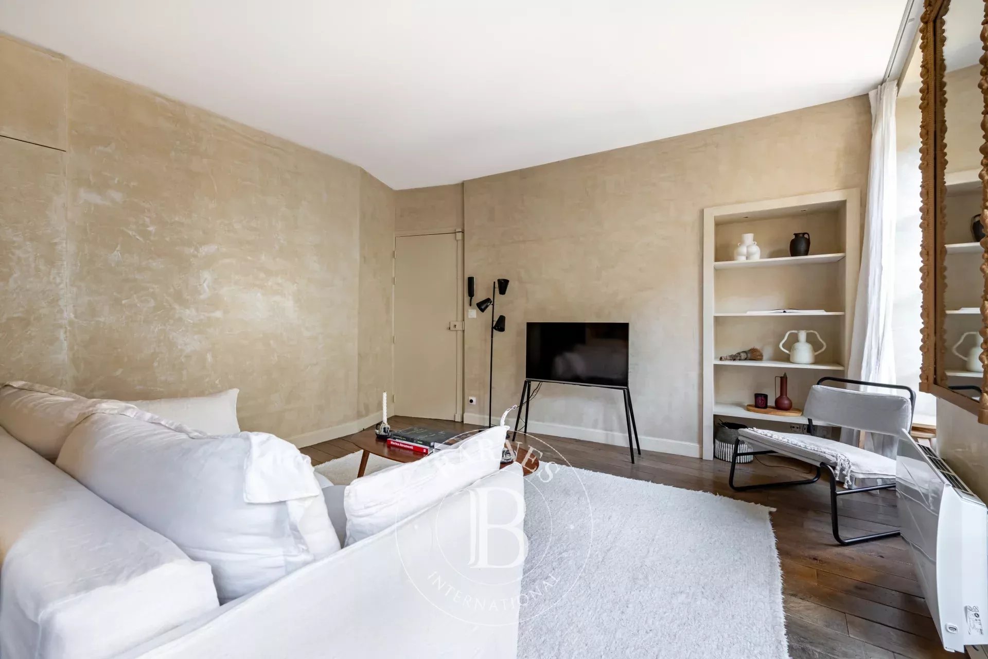 Daire Paris 4ème - picture 8