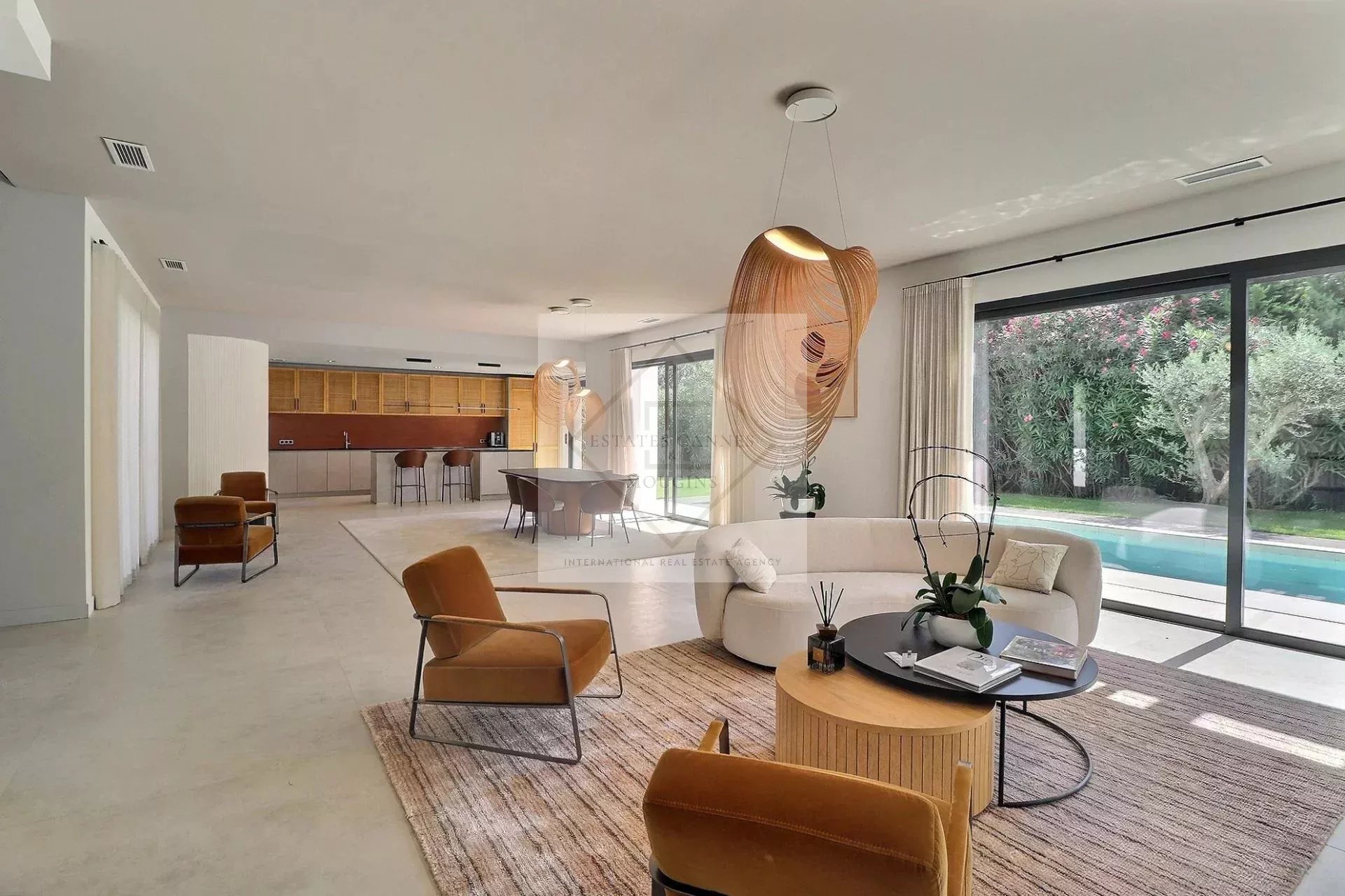 Villa Contemporaine – Quartier Très Recherché à Mougins — photo 7