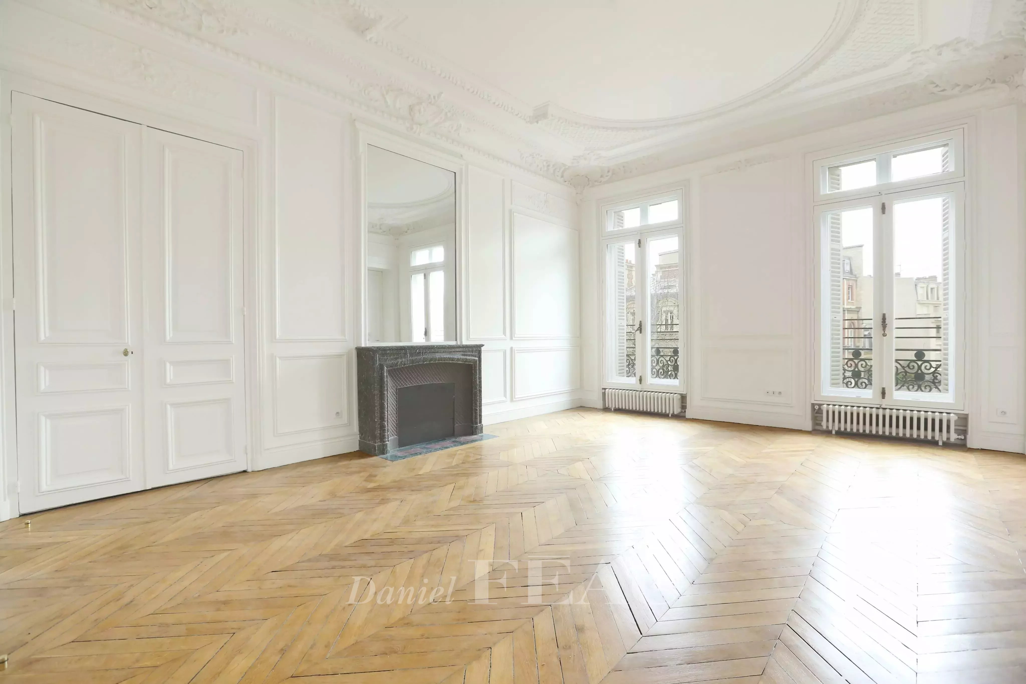 Rental Apartment Paris 8th