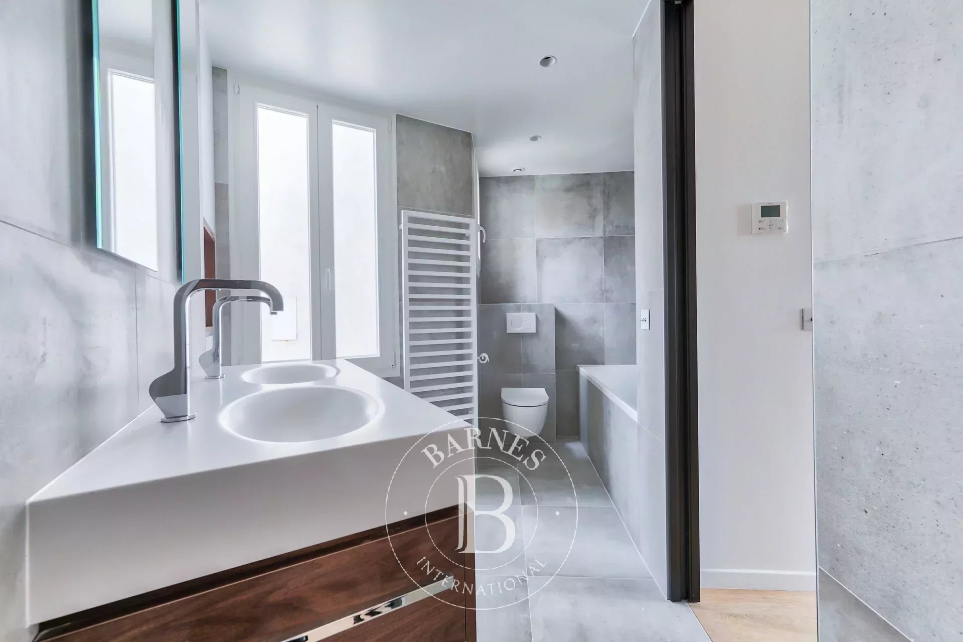 Daire Paris 8ème - picture 14