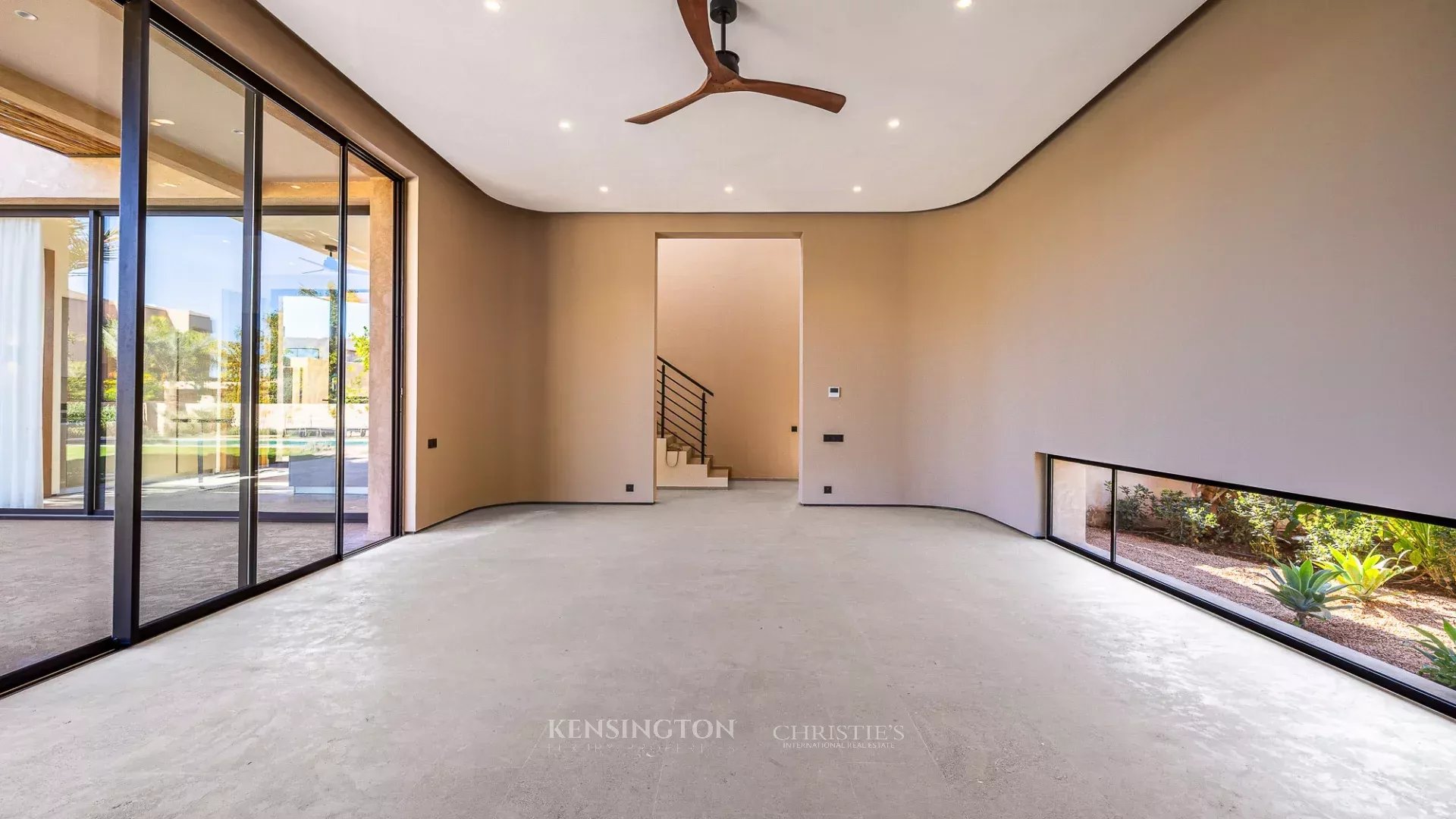 4 Bedroom Villa/Townhouse's Image 8