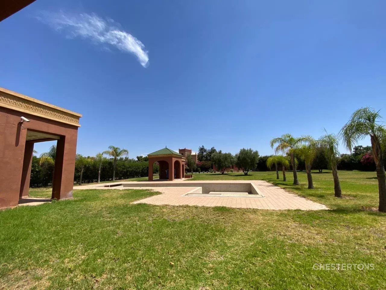  Image of Villa - 6 Bedrooms for Sale in Marrakech-Ménara-Marrakech-Morocco, Image 19