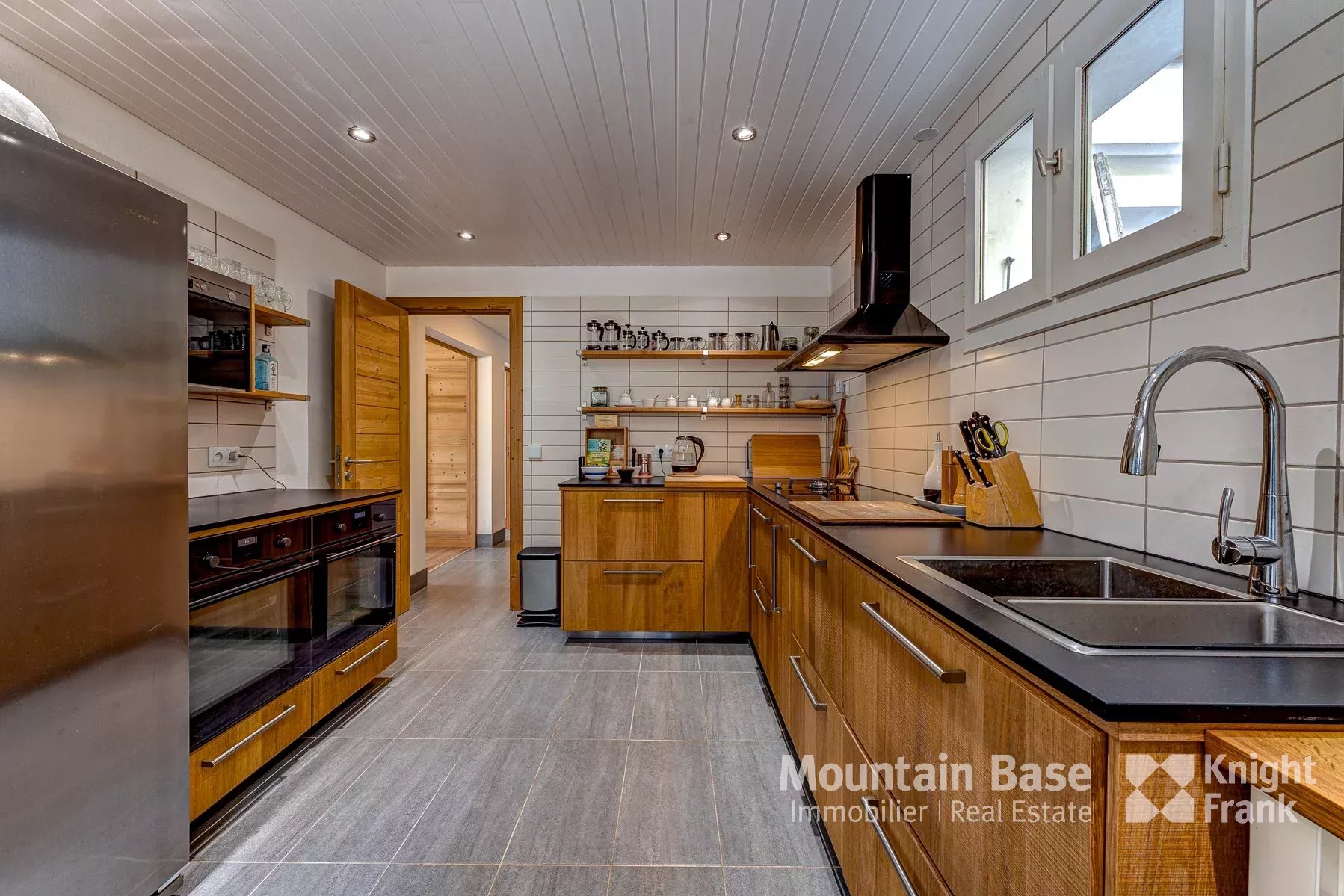 Photo of A 7-bedroom chalet close to the centre of St Jean d'Aulps