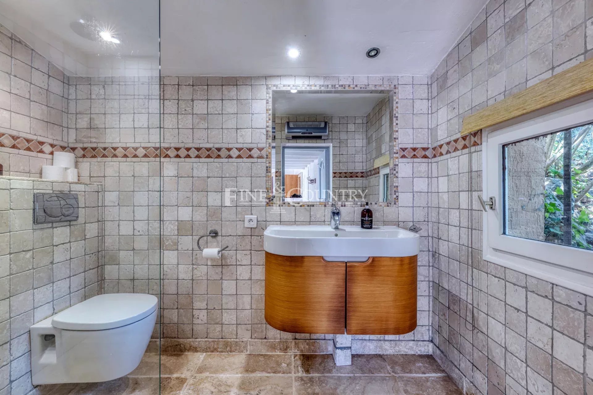Photo of Villa for sale in Chateauneuf close to Valbonne village
