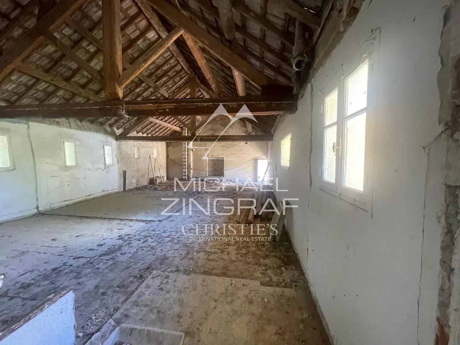 15 Bedroom Chateau's Image 16