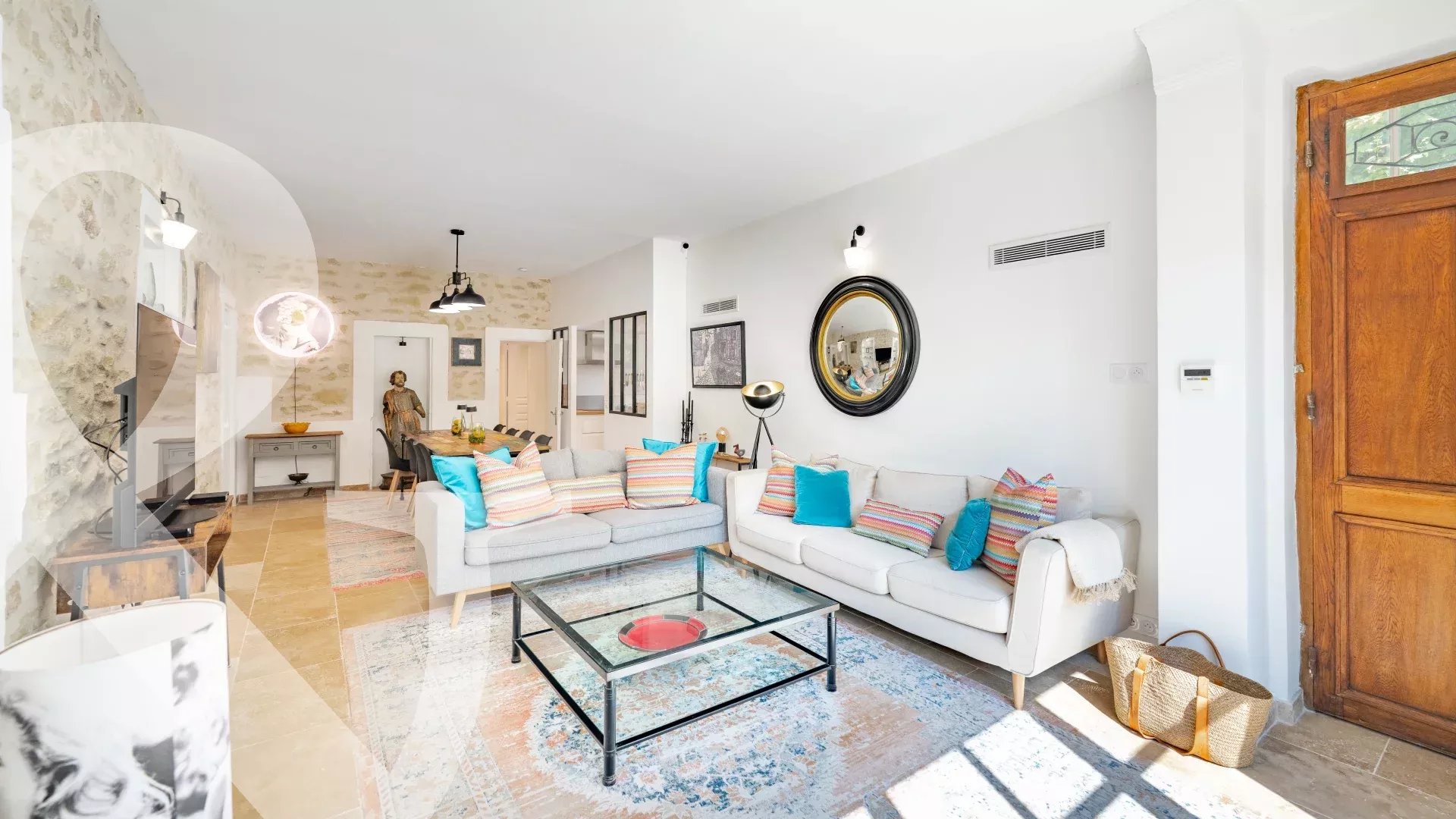 A PIED DU CENTRE VILLE