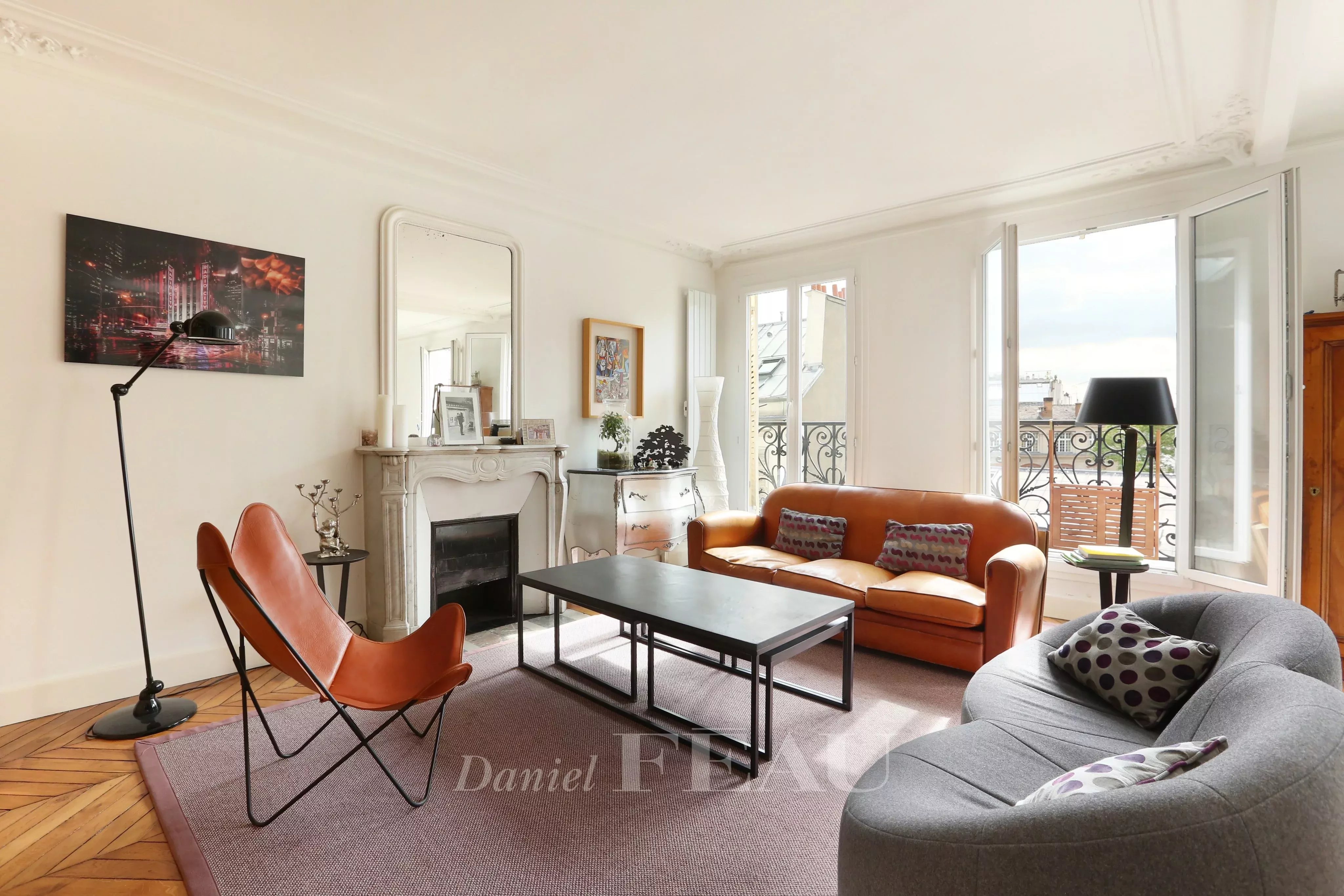Living-room Fireplace Wooden floor