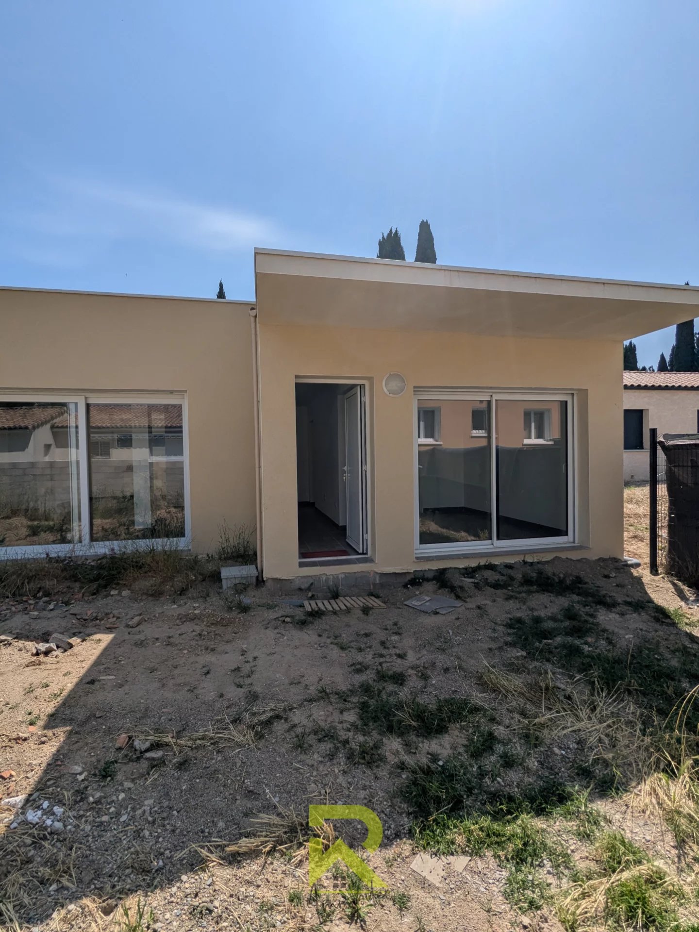 Cruzy maison neuve de plain pied de 100m2 sur un terrain de