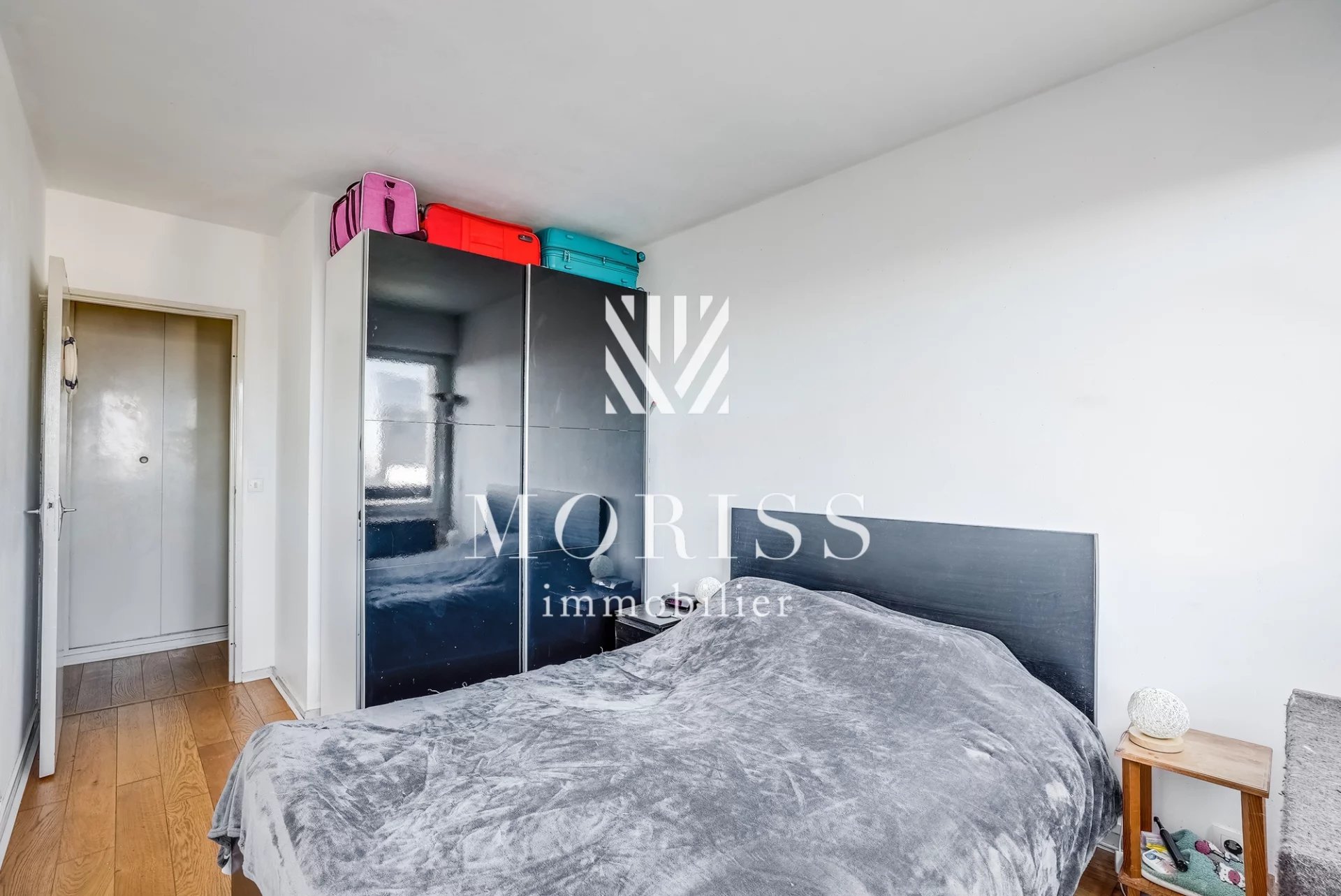 Ivry-sur-Seine - Appartement de 2 pièces de 45m² - Image Array