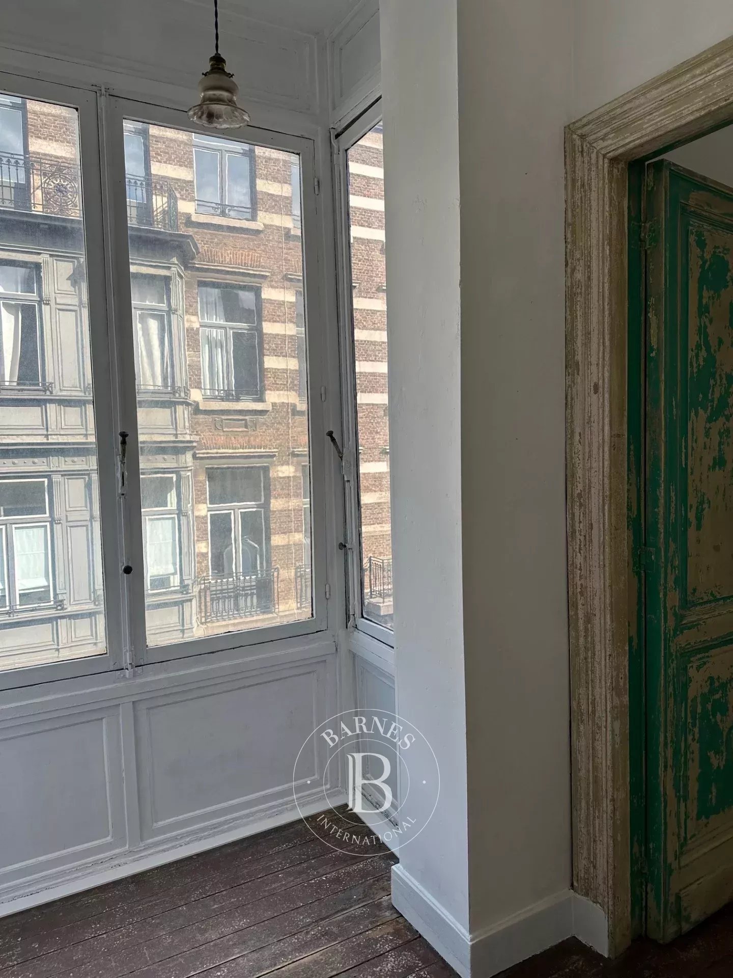 Sablon- Commercial and investment property for sale