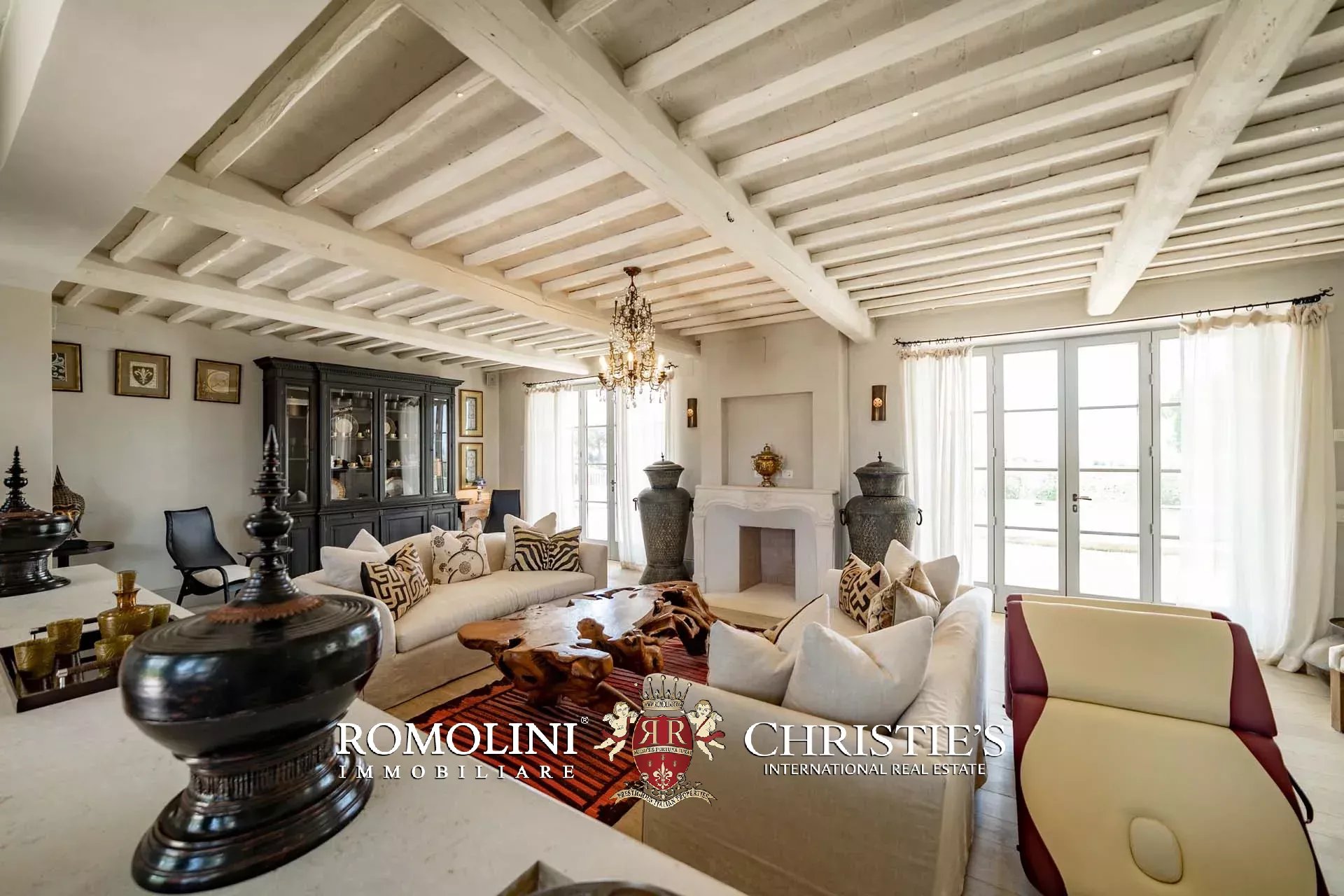 17 Bedroom Villa/Townhouse's Image 86
