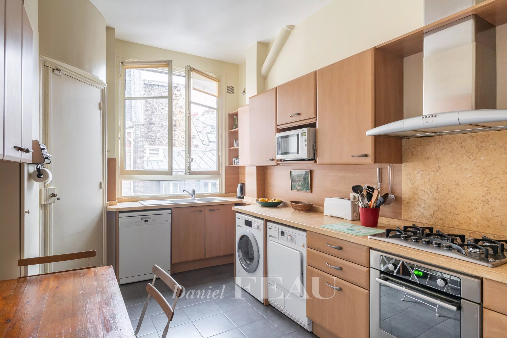 5 Bedroom Apartment/Flat's Image 4